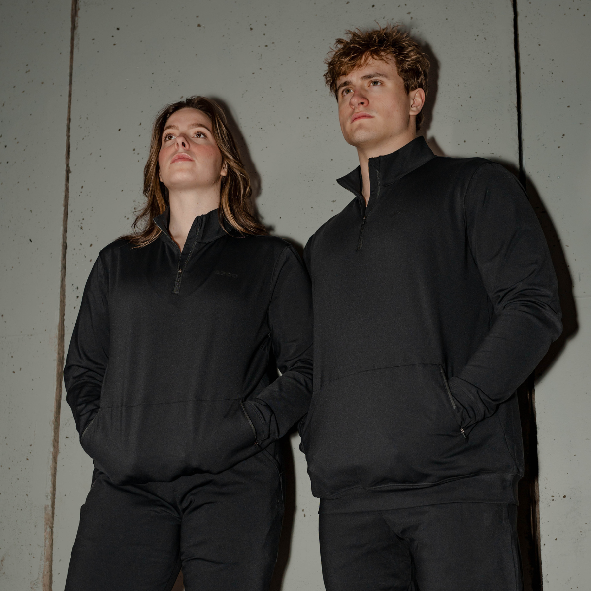 UNISEX OUTERWEAR