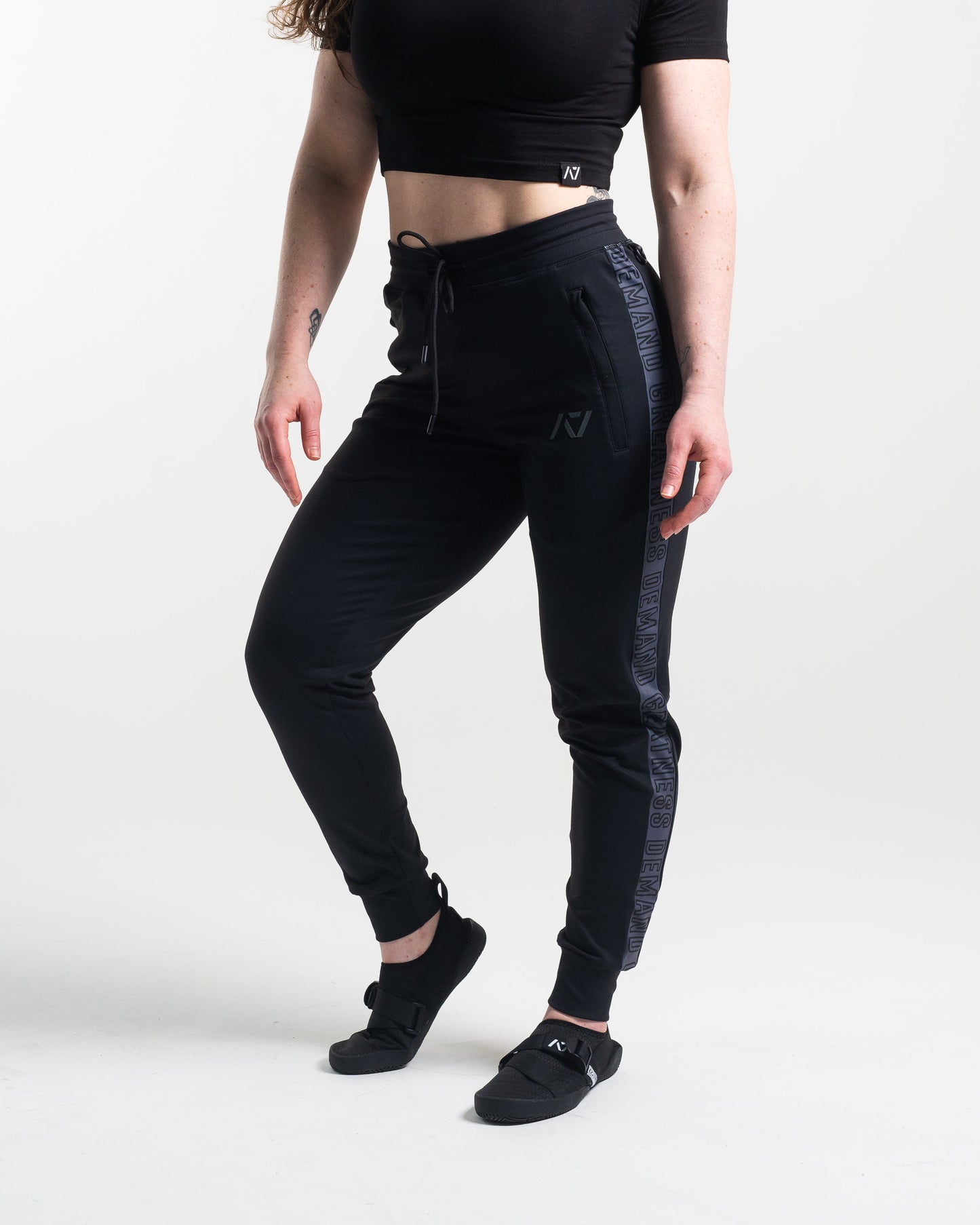 Defy joggers are just as comfortable in the gym as they are going out. These are made with premium moisture-wicking 4-way-stretch material for greater range of motion. These are a great fit for both men and women. All A7 Powerlifting Equipment shipping to UK, Norway, Switzerland and Iceland.