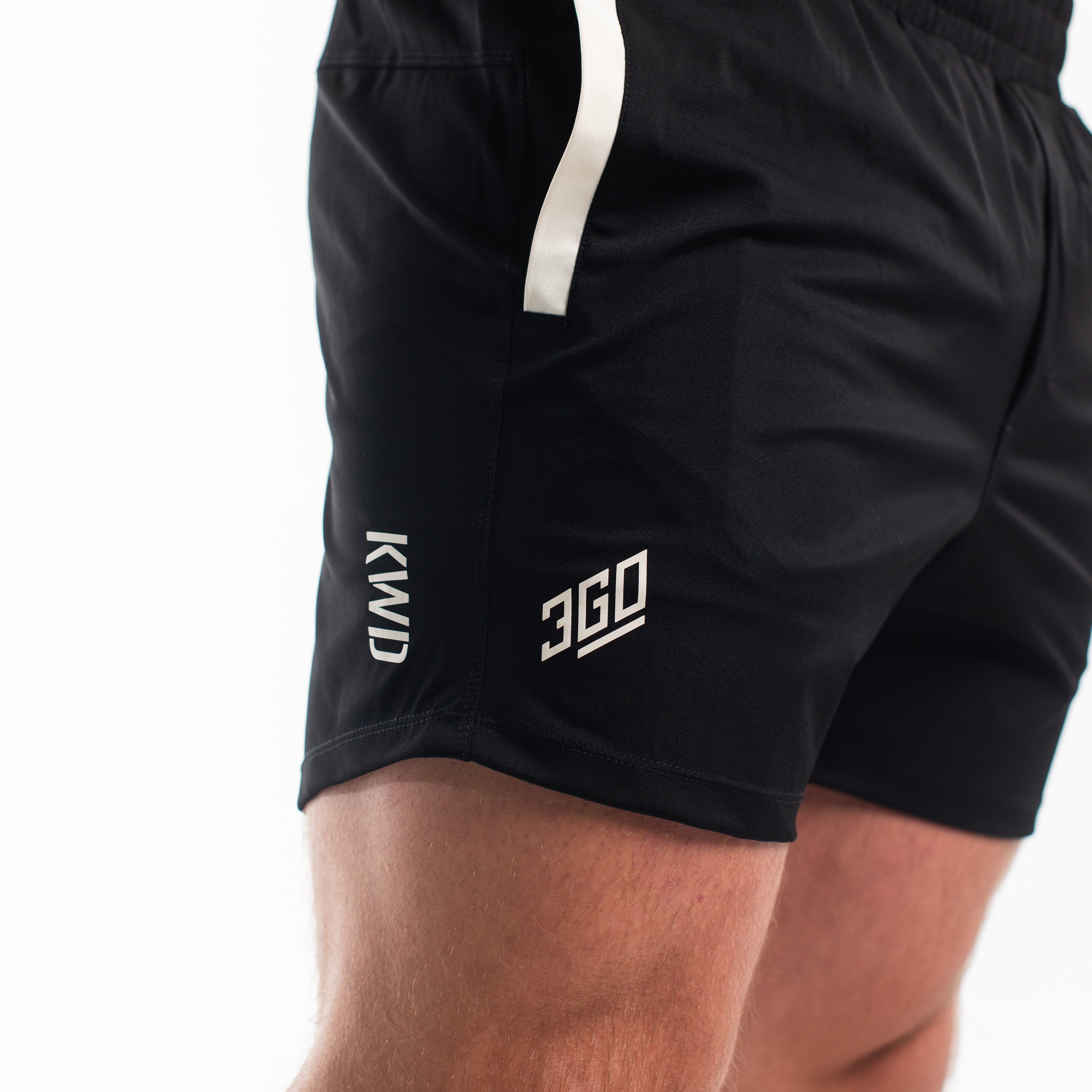 360GO was created to provide the flexibility for all movements in your training while offering comfort. These shorts offer 360 degrees of stretch in all angles and allow you to remain comfortable without limiting any movement in both training and life environments. Designed with a wide drawstring to easily adjust your waist without slipping. Purchase 360GO KWD Squat Shorts from A7 UK. All A7 Powerlifting Equipment shipping to UK, Norway, Switzerland and Iceland.