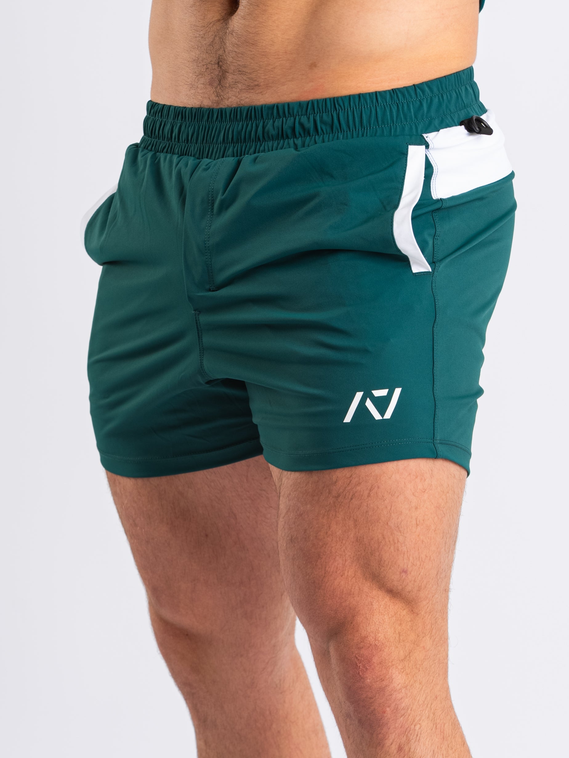 360GO was created to provide the flexibility for all movements in your training while offering comfort. These shorts offer 360 degrees of stretch in all angles and allow you to remain comfortable without limiting any movement in both training and life environments. Designed with a wide drawstring to easily adjust your waist without slipping. Purchase 360GO KWD Squat Shorts from A7 UK. All A7 Powerlifting Equipment shipping to UK, Norway, Switzerland and Iceland.