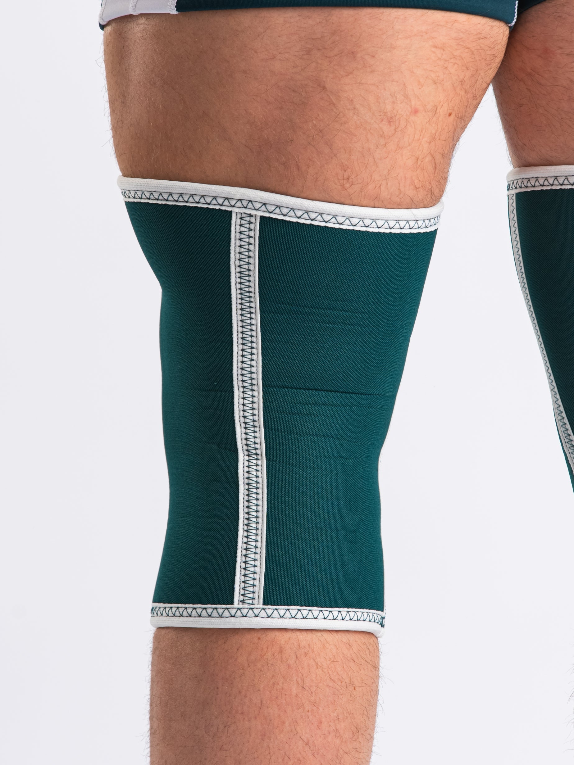 A7 IPF Approved Hourglass Knee Sleeves feature an hourglass-shaped centre taper fit to help provide knee compression while maintaining proper tightness around the calf and quad, offered in three stiffnesses (Flexi, Stiff and Rigor Mortis). Shop the full A7 Powerlifting IPF Approved Equipment collection. The IPF Approved Kit includes Powerlifting Singlet, A7 Meet Shirt, A7 Zebra Wrist Wraps and A7 Deadlift Socks. All A7 Powerlifting Equipment shipping to UK, Norway, Switzerland and Iceland. 