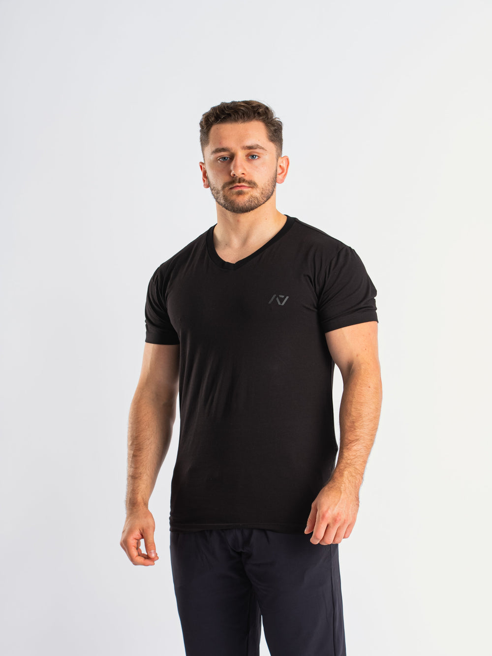 Introducing the True Fit V-Neck, crafted from an innovative new material designed to provide the perfect blend of comfort, performance, and style. True Fit ensures maximum comfort and freedom of movement. This advanced material is lightweight yet durable, making it ideal for both intense training sessions and everyday wear. All A7 Powerlifting Equipment shipping to UK, Norway, Switzerland and Iceland.