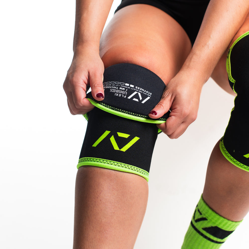 
                      
                        Hourglass Knee Sleeves - IPF Approved - Alien
                      
                    