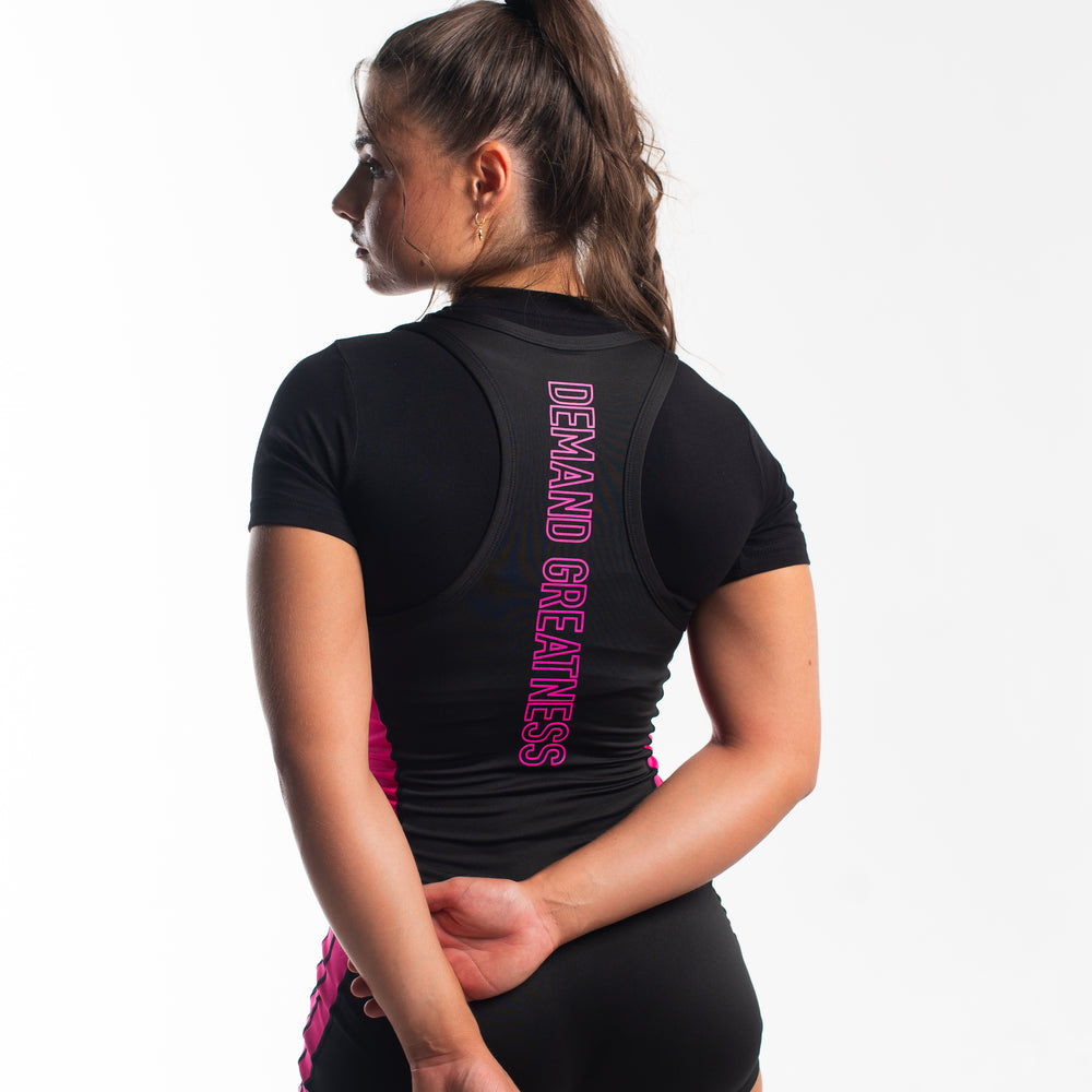 A7 IPF Approved Flamingo Luno singlet features extra lat mobility, side panel stitching to guide the squat depth level and curved panel design for a slimming look. The Women's cut singlet features a tapered waist and additional quad room. The IPF Approved Kit includes Luno Powerlifting Singlet, A7 Meet Shirt, A7 Zebra Wrist Wraps, A7 Deadlift Socks, Hourglass Knee Sleeves (Stiff Knee Sleeves and Rigor Mortis Knee Sleeves). All A7 Powerlifting Equipment shipping to UK, Norway, Switzerland and Iceland.