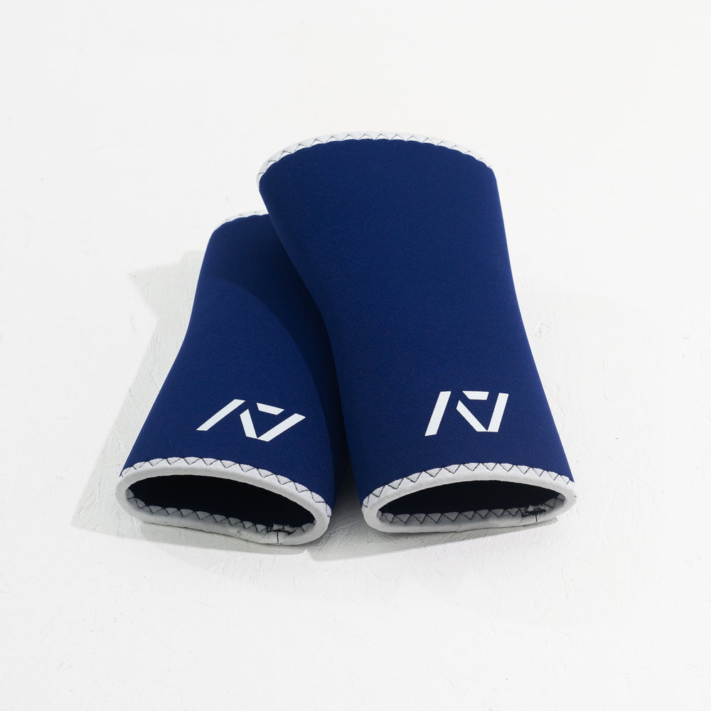 Rigor Mortis Hourglass Knee Sleeves - Night Light