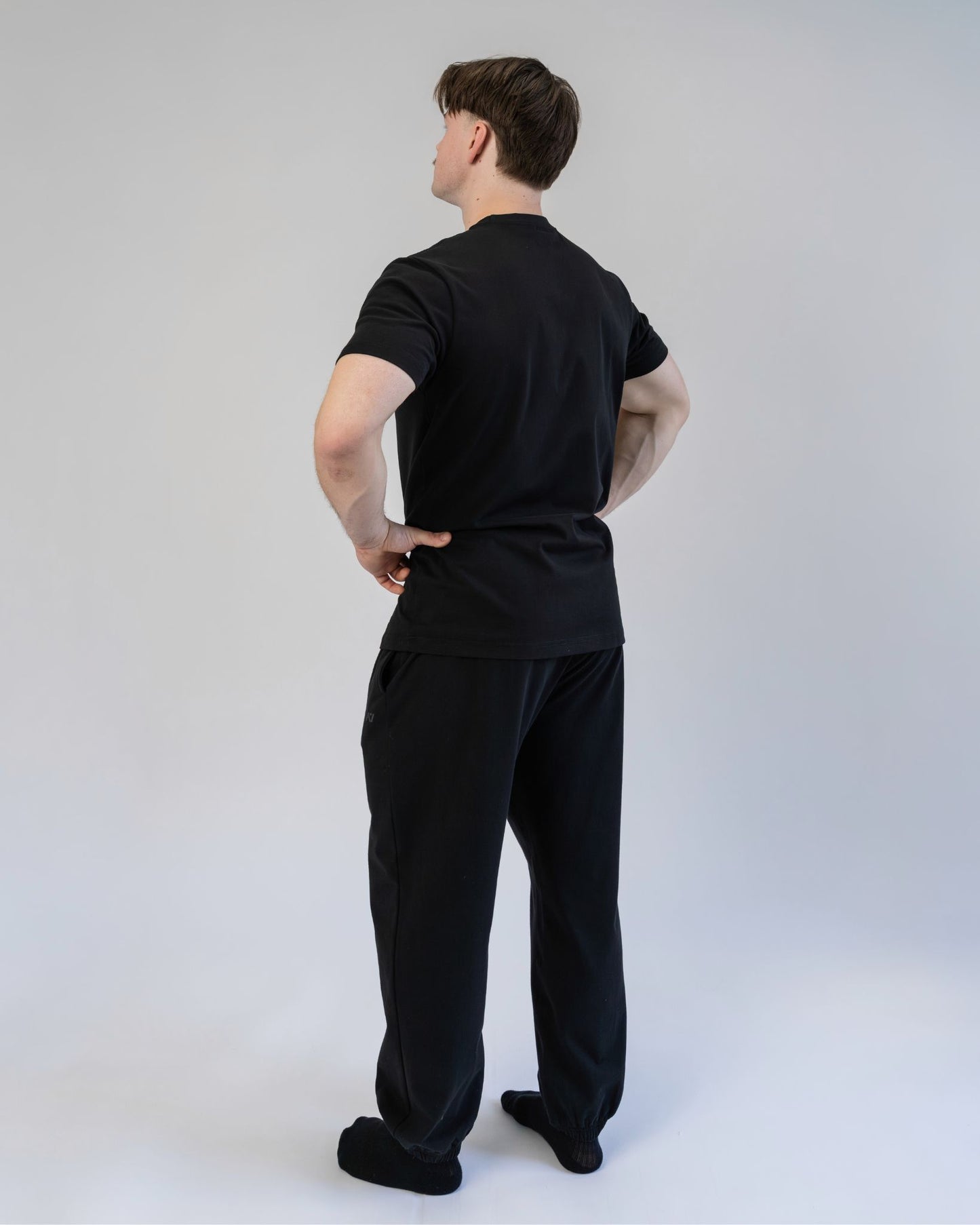 Demanding Greatness in every project we pursue. We went the extra mile to offer TRUE Organic Apparel; not just in the fabric or the dye, but in every detail in between. Our certifications reflect this commitment: GOTS ensures our fabrics are made from 100% genuine organic cotton, and OEKO-TEX guarantees that our dyes and printed artwork are free from harmful substances and chemicals throughout the entire production process. All A7 Powerlifting Equipment shipping to UK, Norway, Switzerland and Iceland.