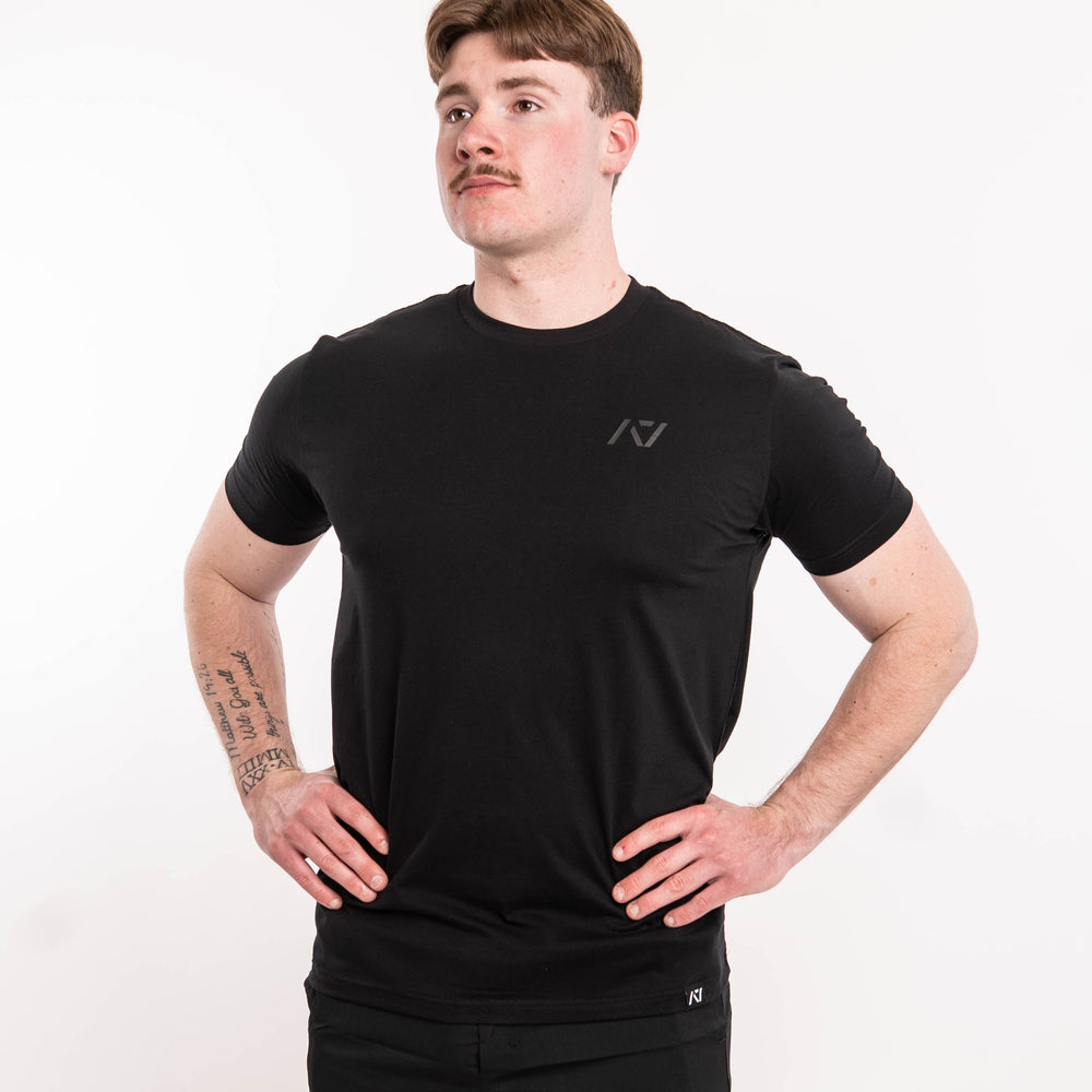 A7 Bar Grip T-shirt is great as a squat shirt as well as for bench pressing. The perfect grip shirt. Purchase your Bar Grip tshirt in Europe and the UK from www.A7UK.com. Purchase Bar Grip Shirt Europe from A7 UK. Best Bar Grip Tshirts, shipping to UK and Europe from A7 UK. The best Powerlifting apparel for all your workouts. Available in UK and Europe 