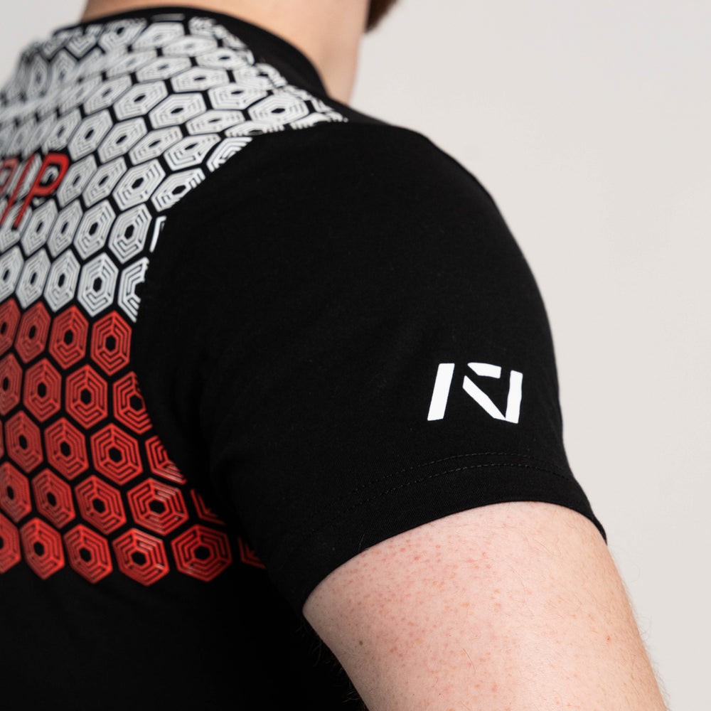 
                      
                        Whether pressing, pulling, squatting or any other variational movement the knurling is always there. The silicone bar grip helps with slippery commercial benches and bars and anchors the barbell to your back. All A7 Powerlifting Equipment shipping to UK, Norway, Switzerland and Iceland.
                      
                    