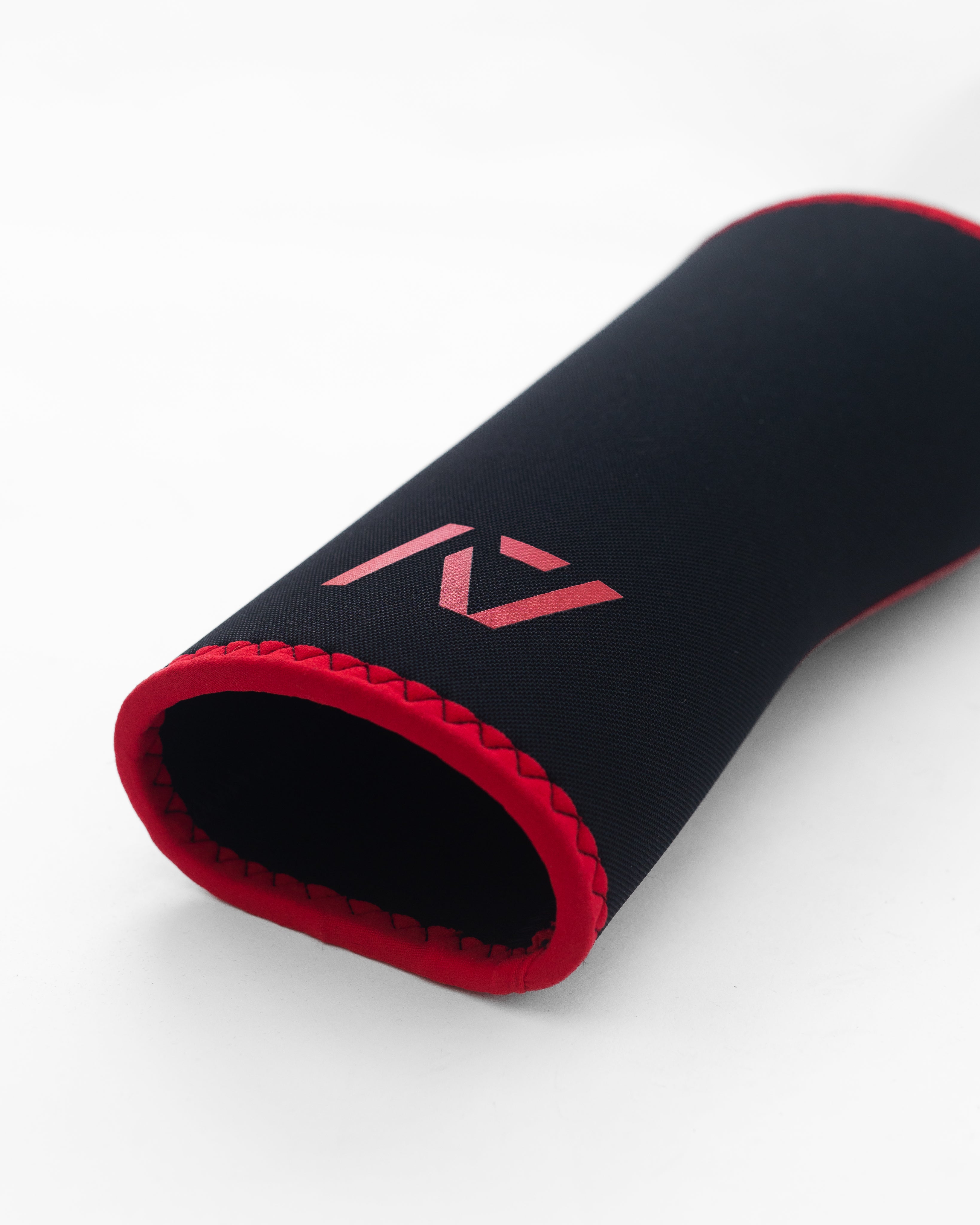 A7 IPF Approved Hourglass Knee Sleeves feature an hourglass-shaped centre taper fit to help provide knee compression while maintaining proper tightness around the calf and quad, offered in three stiffnesses (Flexi, Stiff and Rigor Mortis). Shop the full A7 Powerlifting IPF Approved Equipment collection. The IPF Approved Kit includes Powerlifting Singlet, A7 Meet Shirt, A7 Zebra Wrist Wraps and A7 Deadlift Socks. All A7 Powerlifting Equipment shipping to UK, Norway, Switzerland and Iceland. 