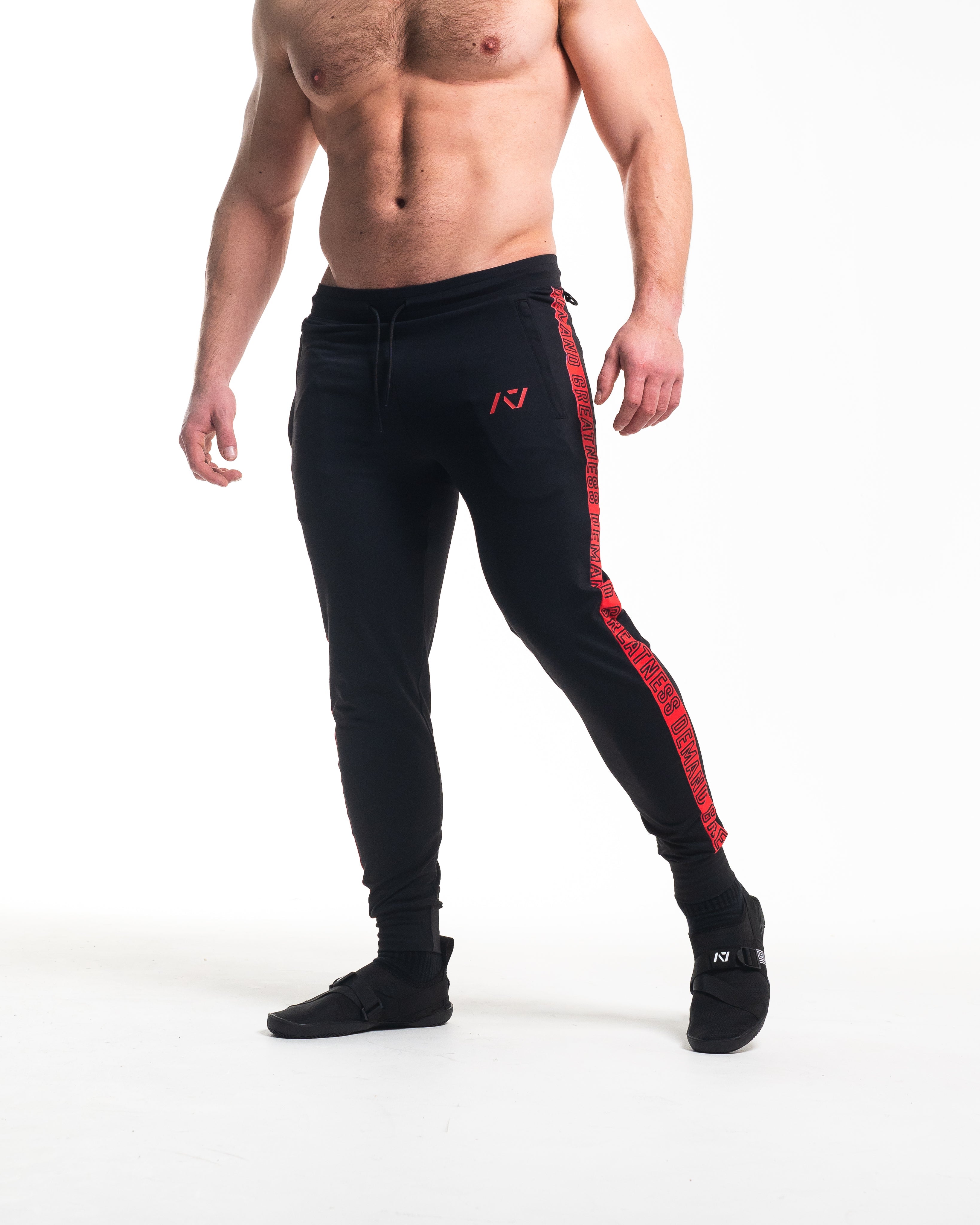 A7 Red Dawn Defy joggers are just as comfortable in the gym as they are going out. These are made with premium moisture-wicking 4-way-stretch material for greater range of motion. These are a great fit for both men and women. All A7 Powerlifting Equipment shipping to UK, Norway, Switzerland and Iceland.