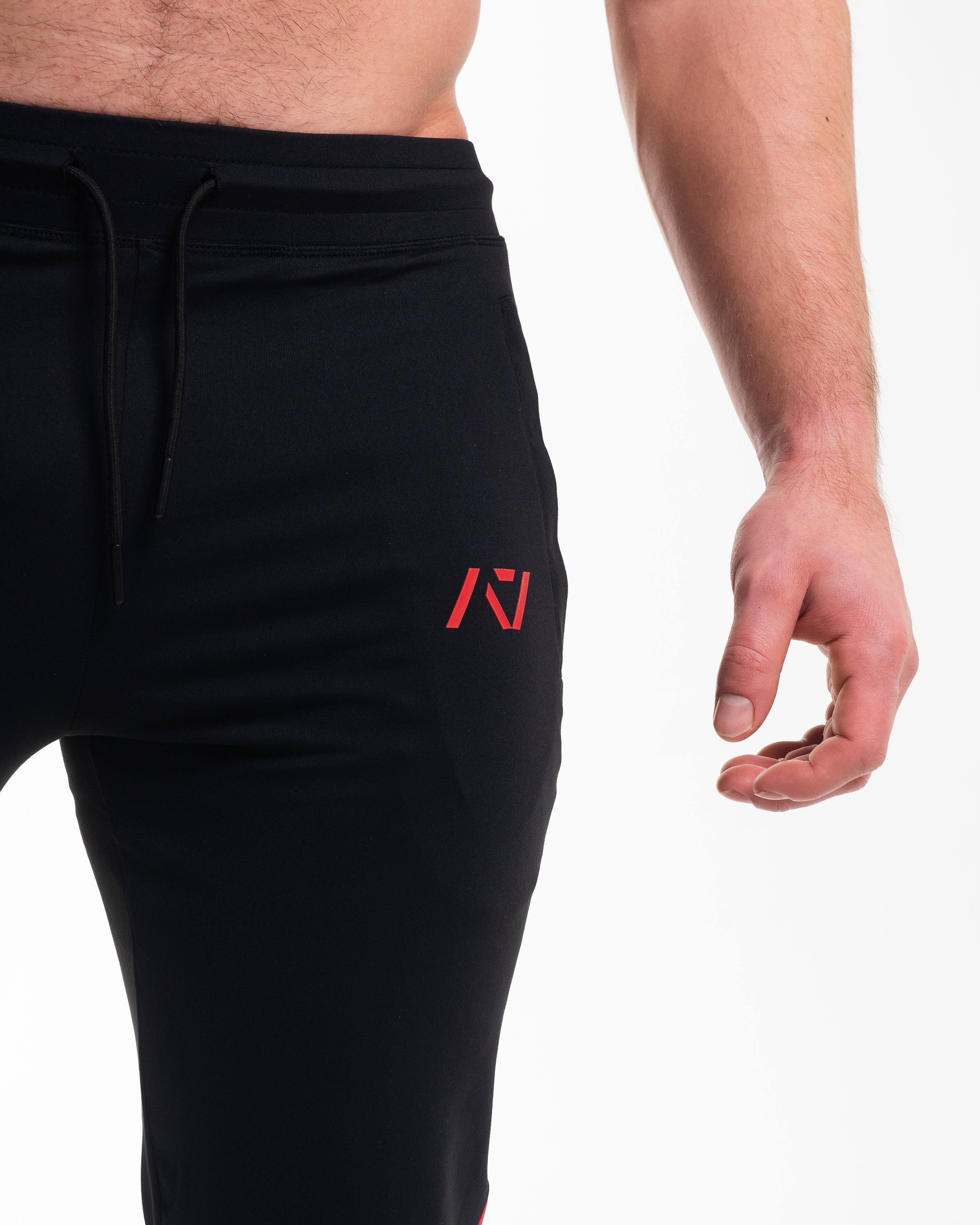 A7 Red Dawn Defy joggers are just as comfortable in the gym as they are going out. These are made with premium moisture-wicking 4-way-stretch material for greater range of motion. These are a great fit for both men and women. All A7 Powerlifting Equipment shipping to UK, Norway, Switzerland and Iceland.