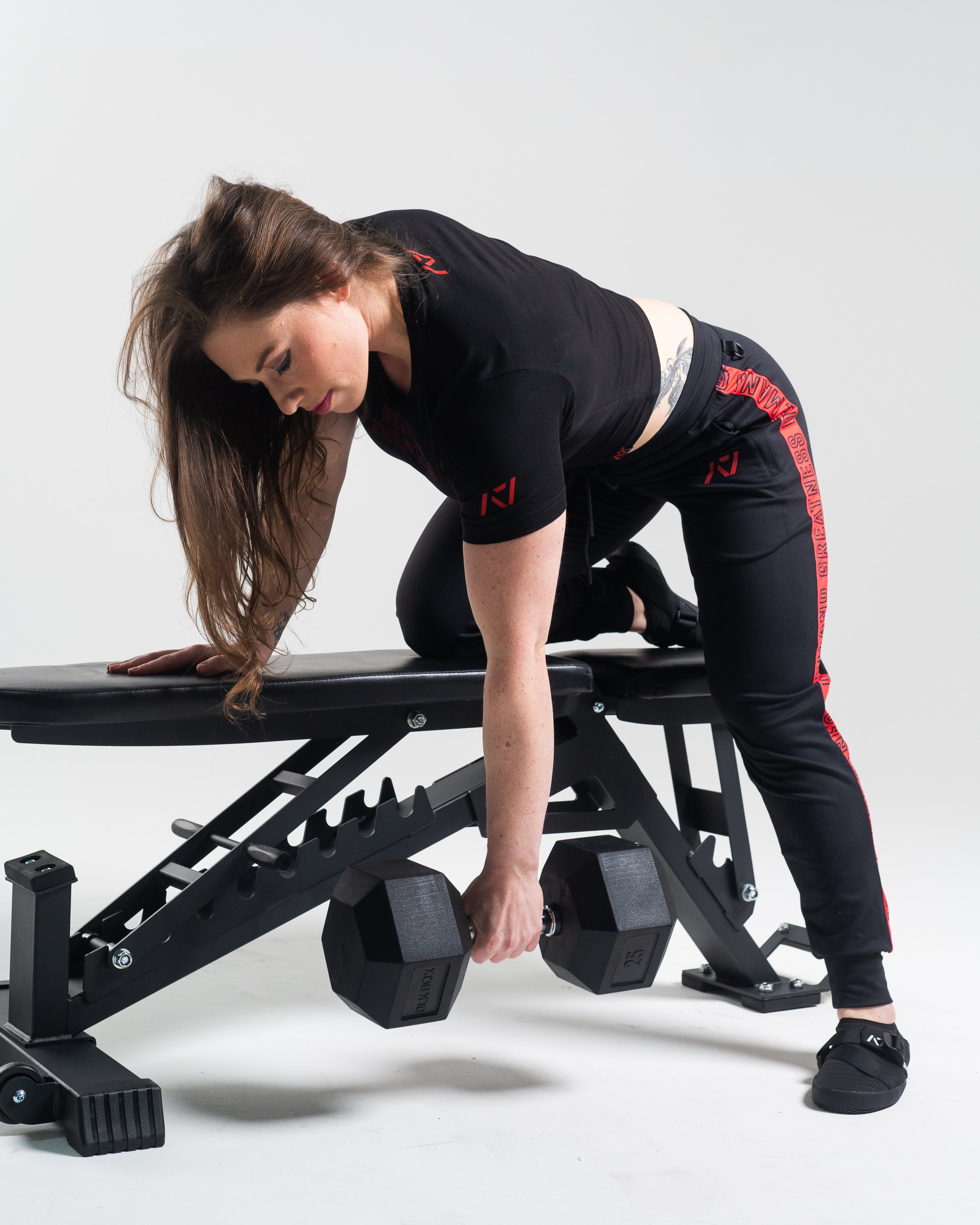 A7 Red Dawn Defy joggers are just as comfortable in the gym as they are going out. These are made with premium moisture-wicking 4-way-stretch material for greater range of motion. These are a great fit for both men and women. All A7 Powerlifting Equipment shipping to UK, Norway, Switzerland and Iceland.