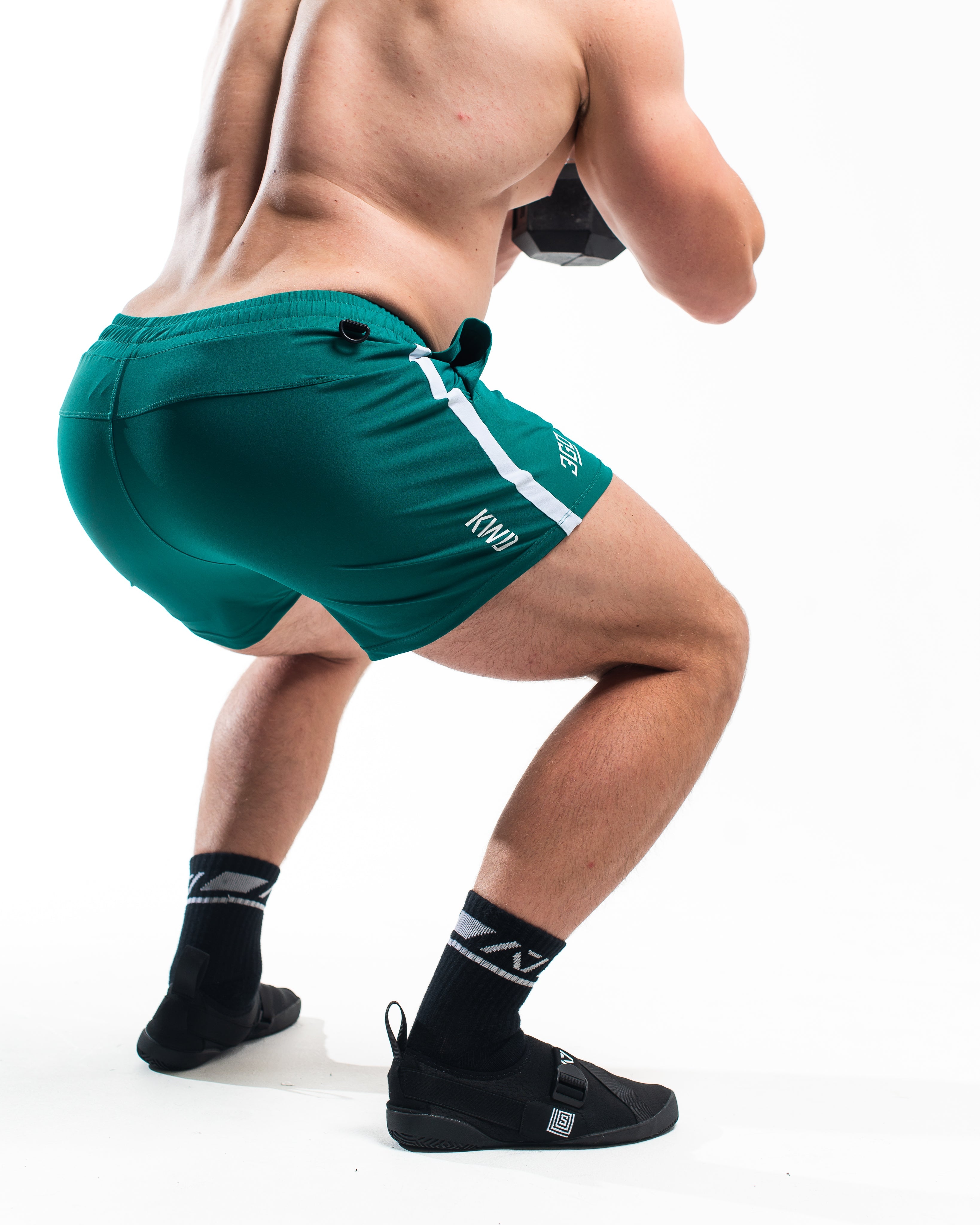 360GO was created to provide the flexibility for all movements in your training while offering comfort. These shorts offer 360 degrees of stretch in all angles and allow you to remain comfortable without limiting any movement in both training and life environments. Designed with a wide drawstring to easily adjust your waist without slipping. Purchase 360GO KWD Squat Shorts from A7 UK. All A7 Powerlifting Equipment shipping to UK, Norway, Switzerland and Iceland.