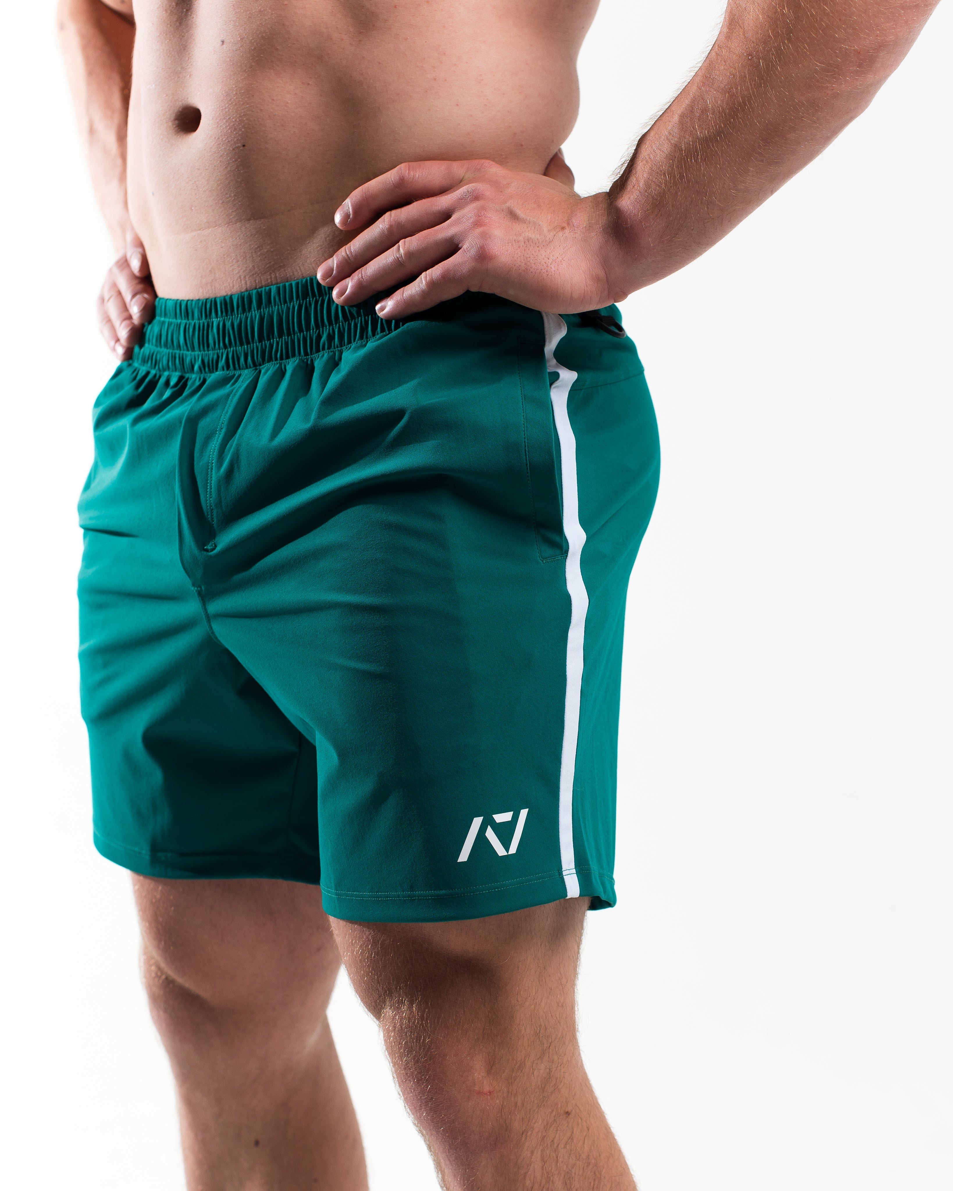 360GO was created to provide the flexibility for all movements in your training while offering comfort. These shorts offer 360 degrees of stretch in all angles and allow you to remain comfortable without limiting any movement in both training and life environments. Designed with a wide drawstring to easily adjust your waist without slipping. Purchase 360GO KWD Squat Shorts from A7 UK. All A7 Powerlifting Equipment shipping to UK, Norway, Switzerland and Iceland.