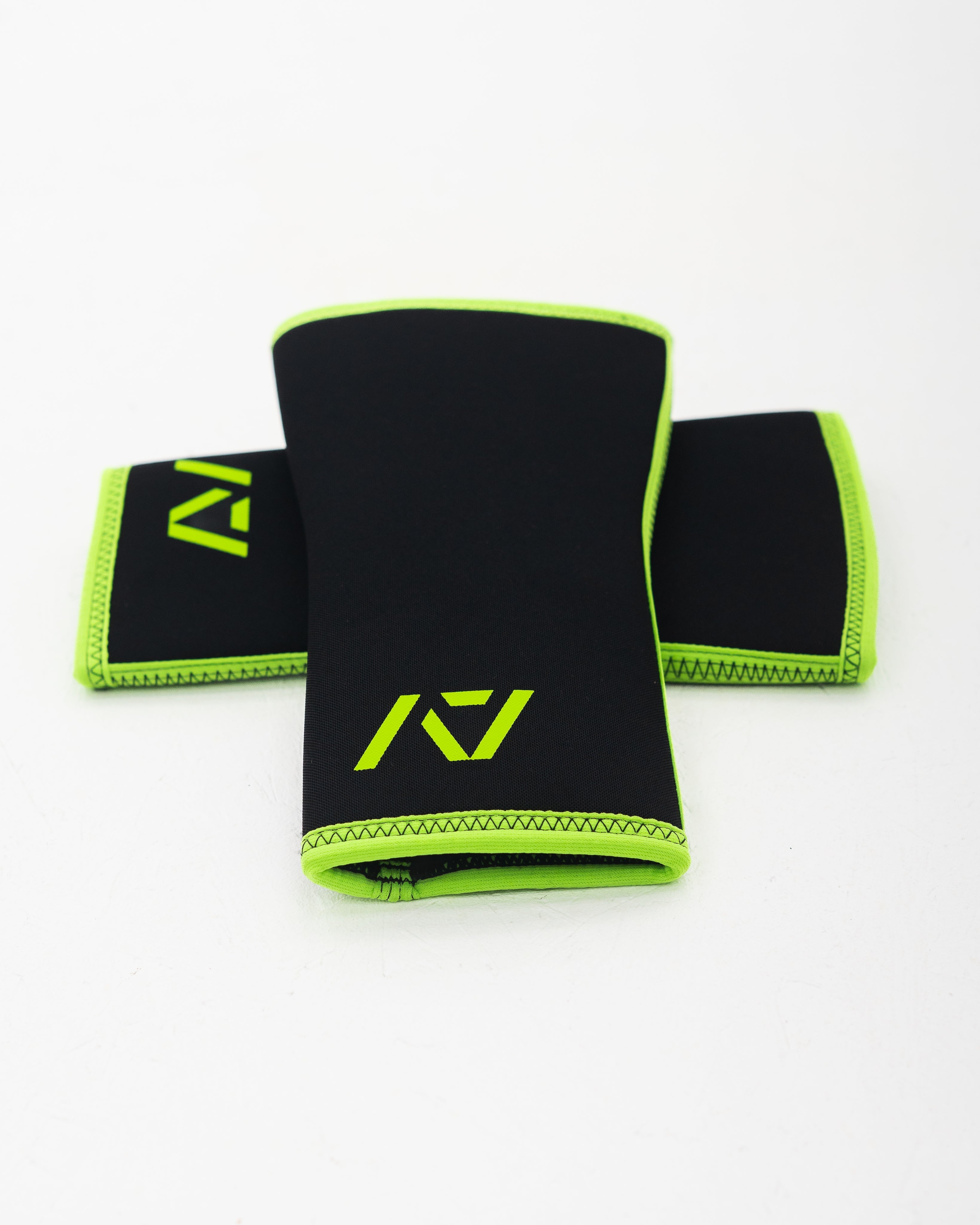 A7 IPF Approved Hourglass Knee Sleeves feature an hourglass-shaped centre taper fit to help provide knee compression while maintaining proper tightness around the calf and quad, offered in three stiffnesses (Flexi, Stiff and Rigor Mortis). Shop the full A7 Powerlifting IPF Approved Equipment collection. The IPF Approved Kit includes Powerlifting Singlet, A7 Meet Shirt, A7 Zebra Wrist Wraps and A7 Deadlift Socks. All A7 Powerlifting Equipment shipping to UK, Norway, Switzerland and Iceland. 