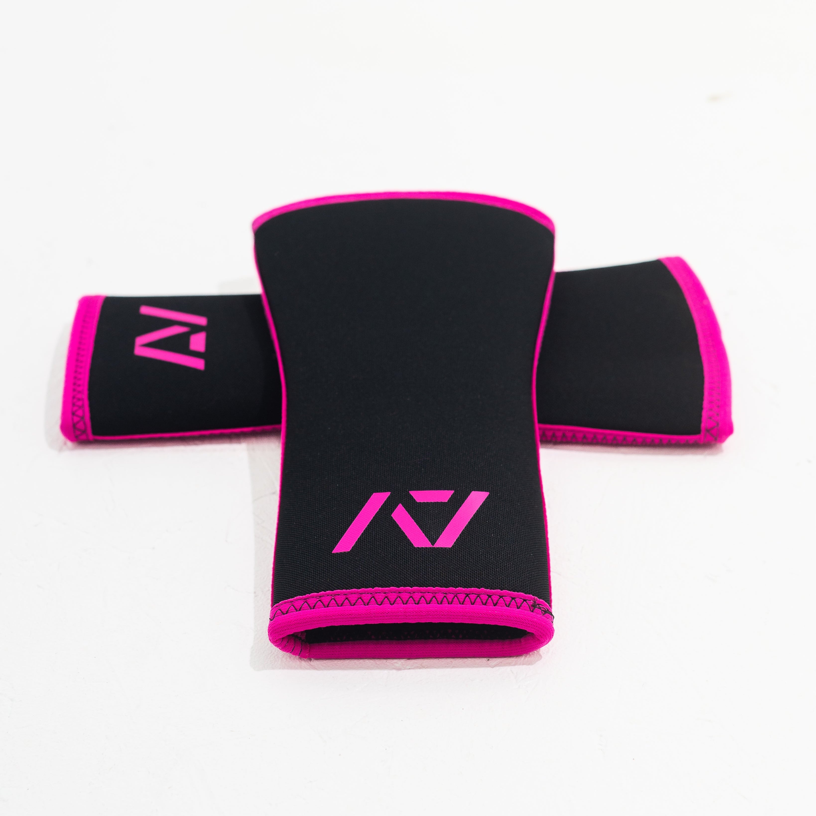 A7 IPF Approved Hourglass Knee Sleeves feature an hourglass-shaped centre taper fit to help provide knee compression while maintaining proper tightness around the calf and quad, offered in three stiffnesses (Flexi, Stiff and Rigor Mortis). Shop the full A7 Powerlifting IPF Approved Equipment collection. The IPF Approved Kit includes Powerlifting Singlet, A7 Meet Shirt, A7 Zebra Wrist Wraps and A7 Deadlift Socks. All A7 Powerlifting Equipment shipping to UK, Norway, Switzerland and Iceland. 