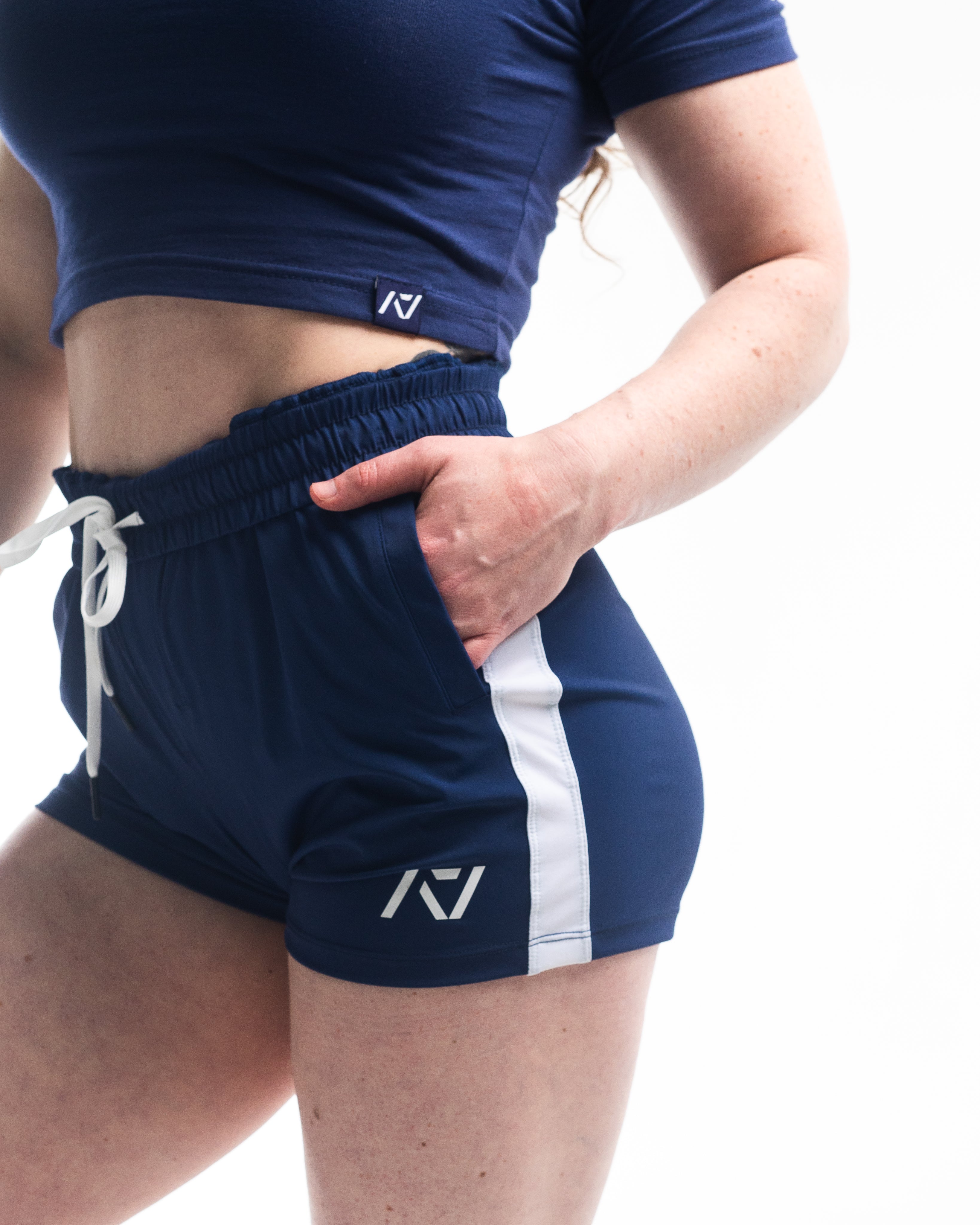 360GO was created to provide the flexibility for all movements in your training while offering comfort. These shorts offer 360 degrees of stretch in all angles and allow you to remain comfortable without limiting any movement in both training and life environments. Designed with a wide drawstring to easily adjust your waist without slipping. Purchase 360GO KWD Squat Shorts from A7 UK. All A7 Powerlifting Equipment shipping to UK, Norway, Switzerland and Iceland.