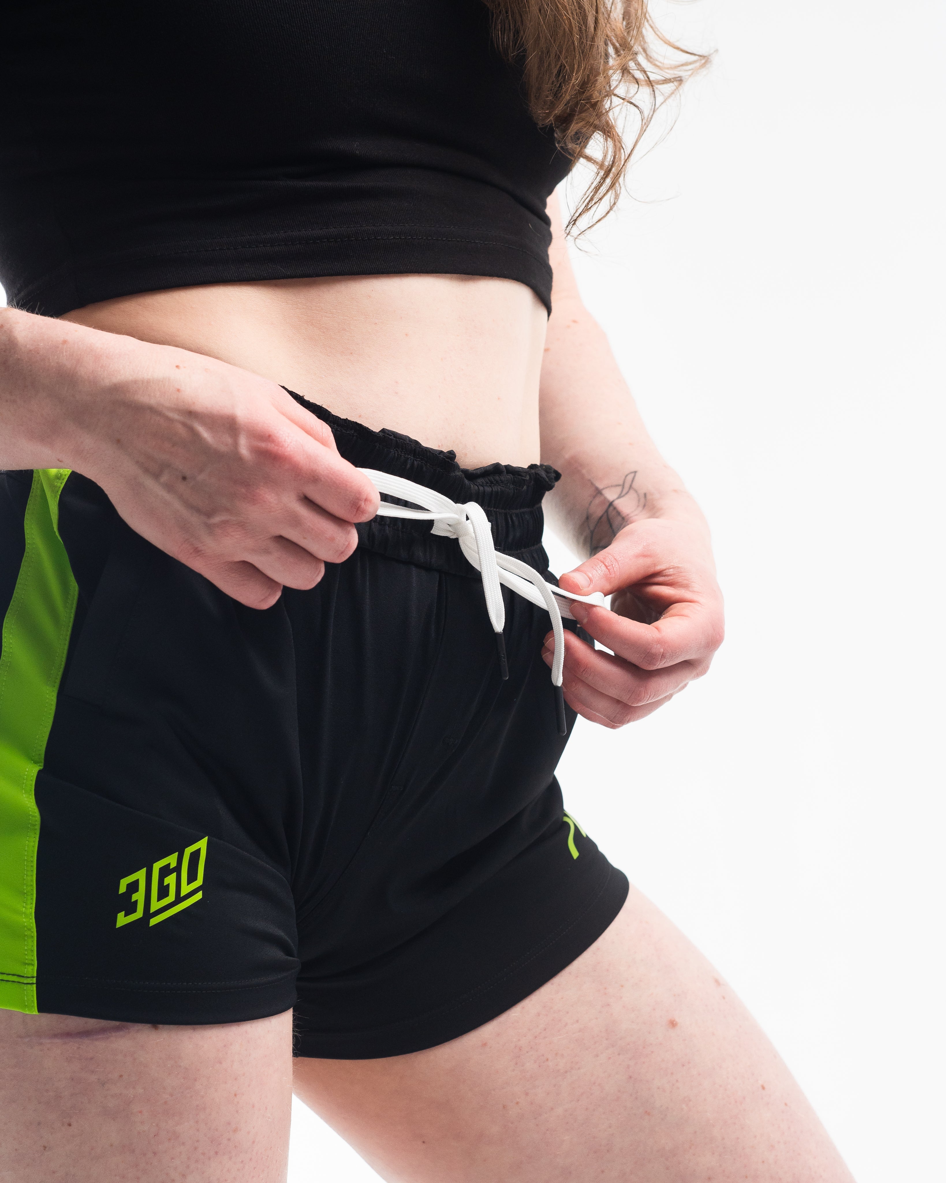 360GO was created to provide the flexibility for all movements in your training while offering comfort. These shorts offer 360 degrees of stretch in all angles and allow you to remain comfortable without limiting any movement in both training and life environments. Designed with a wide drawstring to easily adjust your waist without slipping. Purchase 360GO KWD Squat Shorts from A7 UK. All A7 Powerlifting Equipment shipping to UK, Norway, Switzerland and Iceland.