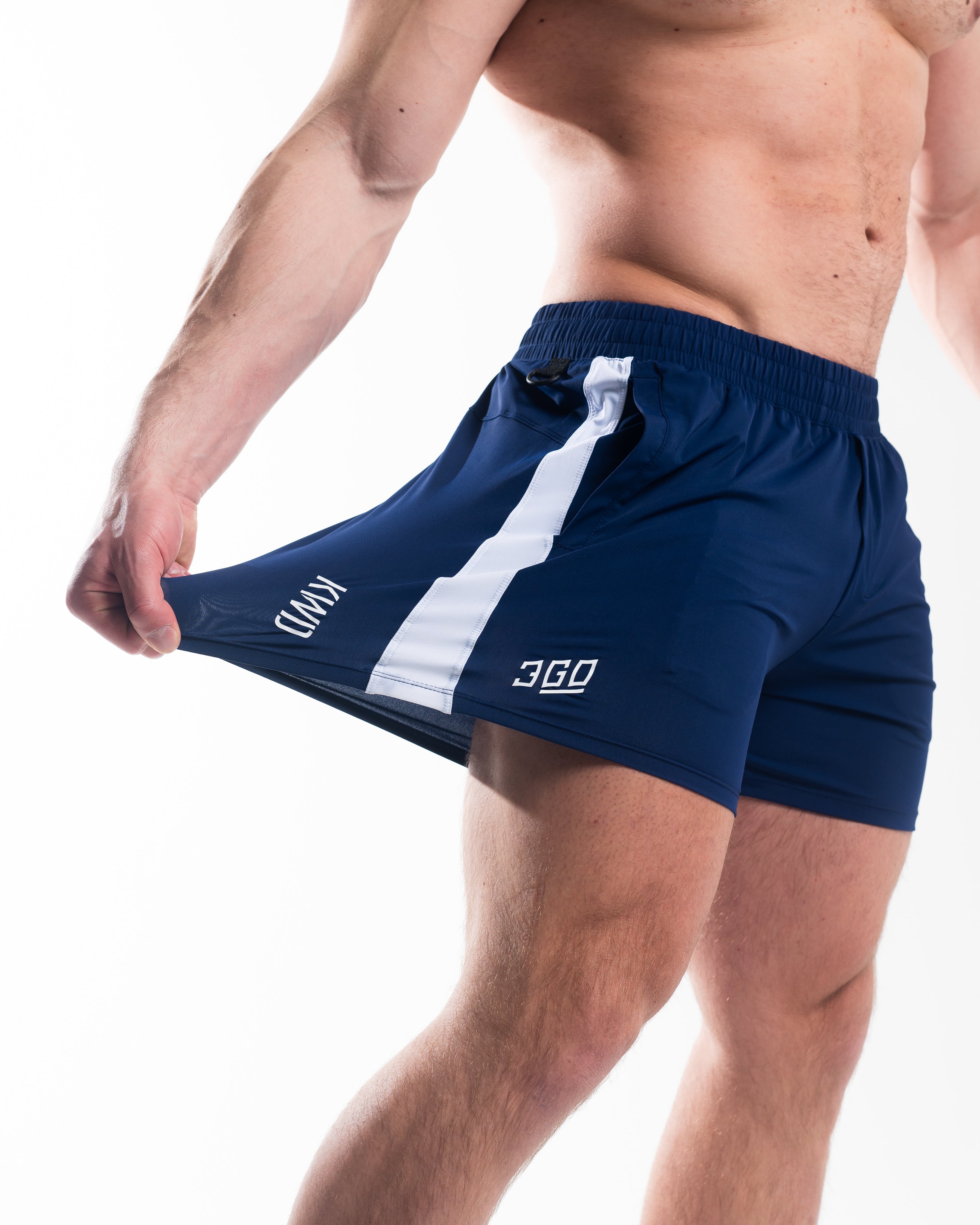 360GO was created to provide the flexibility for all movements in your training while offering comfort. These shorts offer 360 degrees of stretch in all angles and allow you to remain comfortable without limiting any movement in both training and life environments. Designed with a wide drawstring to easily adjust your waist without slipping. Purchase 360GO KWD Squat Shorts from A7 UK. All A7 Powerlifting Equipment shipping to UK, Norway, Switzerland and Iceland.