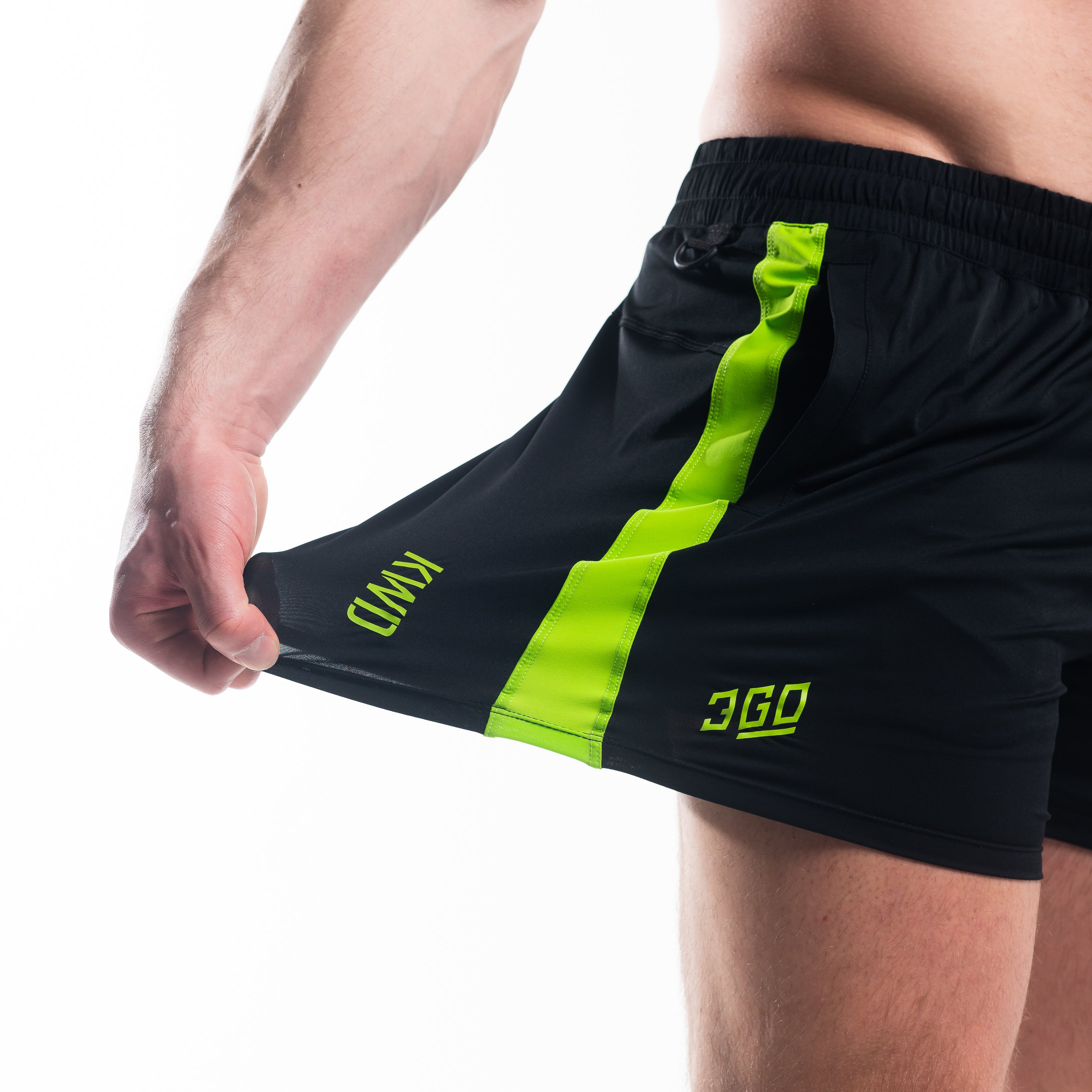 360GO was created to provide the flexibility for all movements in your training while offering comfort. These shorts offer 360 degrees of stretch in all angles and allow you to remain comfortable without limiting any movement in both training and life environments. Designed with a wide drawstring to easily adjust your waist without slipping. Purchase 360GO KWD Squat Shorts from A7 UK. All A7 Powerlifting Equipment shipping to UK, Norway, Switzerland and Iceland.