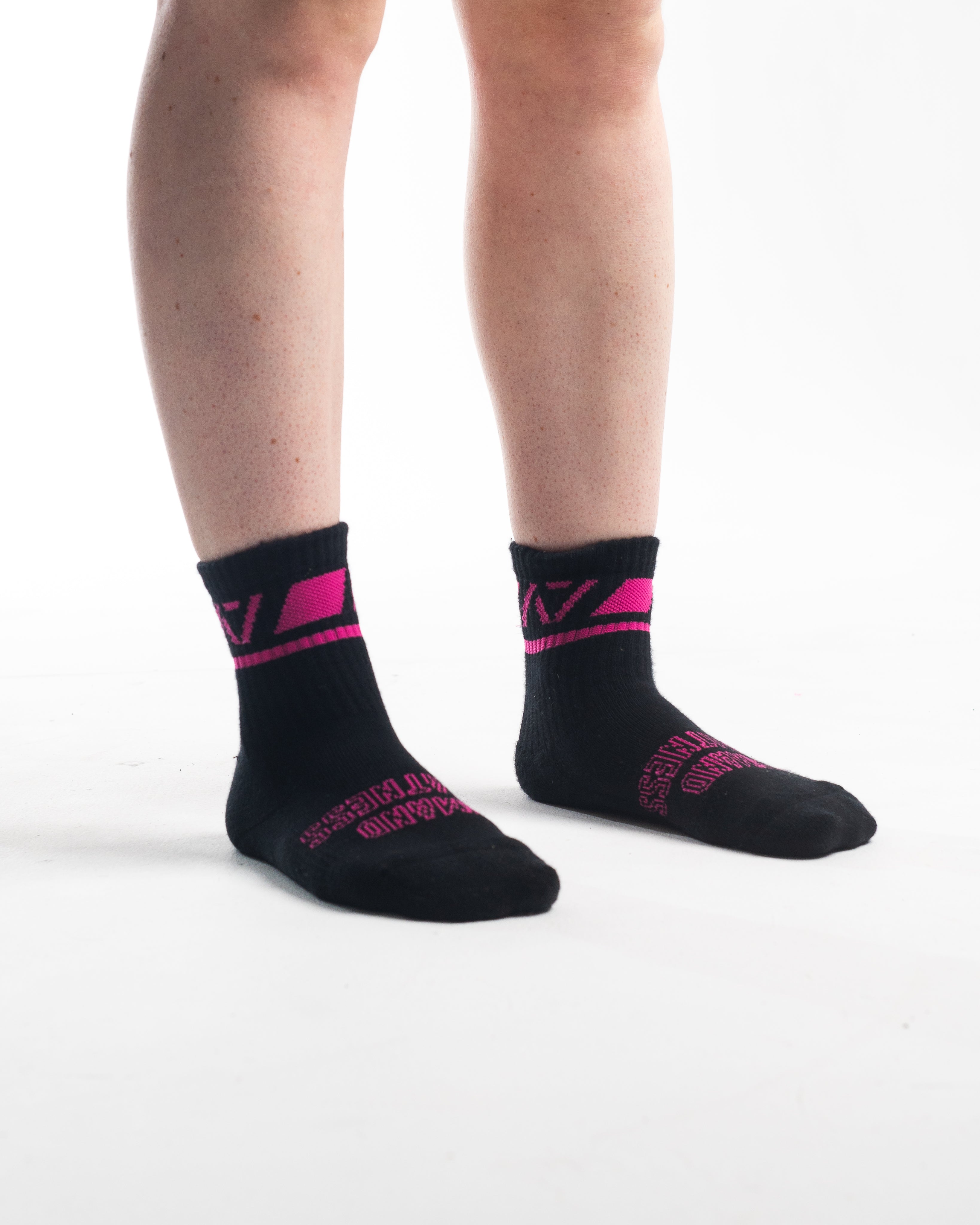 A7 Flamingo Crew socks showcase pink logos and let your energy show on the platform, in your training or while out and about. The IPF Approved Flamingo Meet Kit includes Powerlifting Singlet, A7 Meet Shirt, A7 Zebra Wrist Wraps, A7 Deadlift Socks, Hourglass Knee Sleeves (Stiff Knee Sleeves and Rigor Mortis Knee Sleeves). All A7 Powerlifting Equipment shipping to UK, Norway, Switzerland 