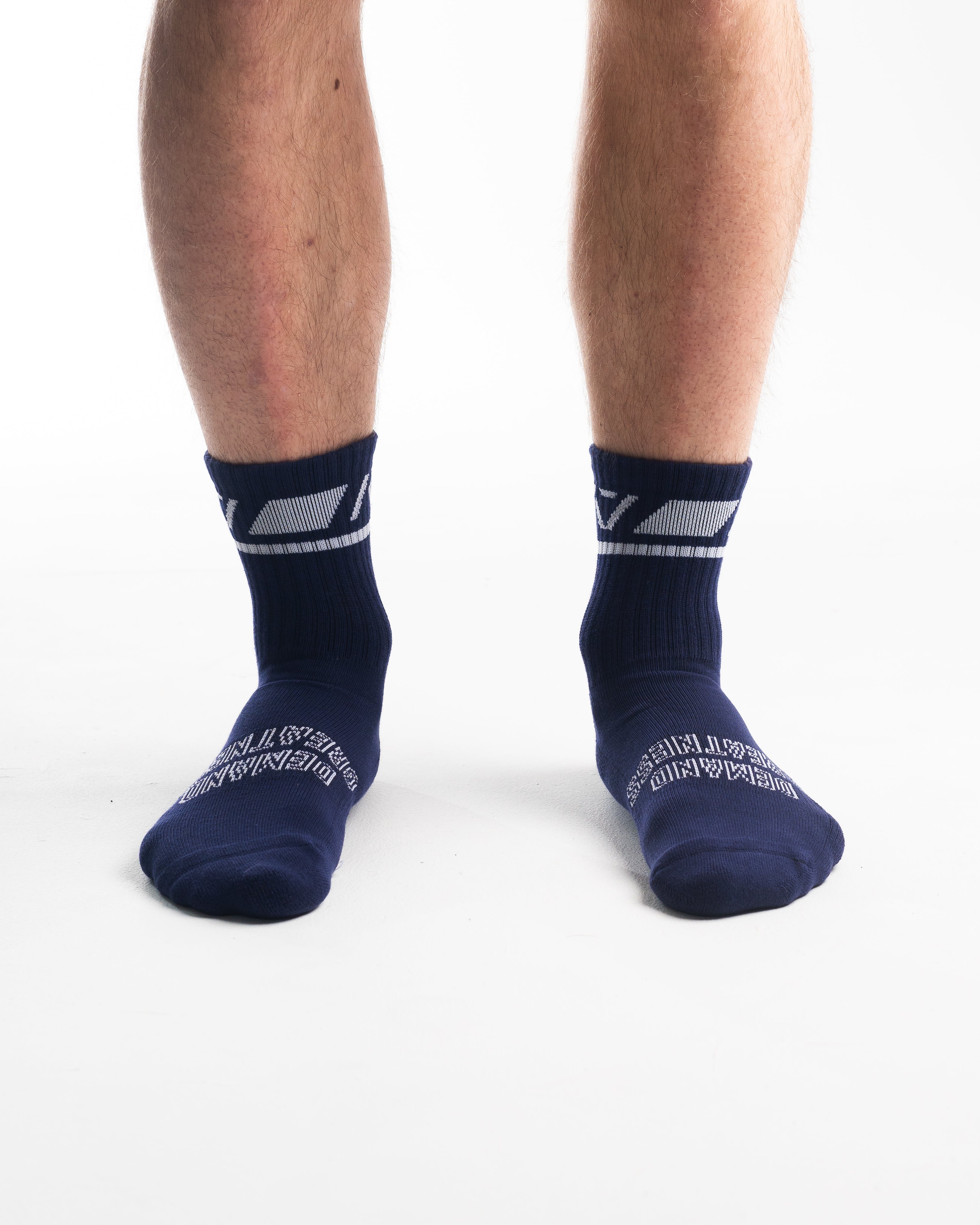 A7 Night Light Crew socks showcase white and blue logos and let your energy show on the platform, in your training or while out and about. The IPF Approved Night Light Meet Kit includes Powerlifting Singlet, A7 Meet Shirt, A7 Zebra Wrist Wraps, A7 Deadlift Socks, Hourglass Knee Sleeves (Stiff Knee Sleeves and Rigor Mortis Knee Sleeves). All A7 Powerlifting Equipment shipping to UK, Norway, Switzerland 