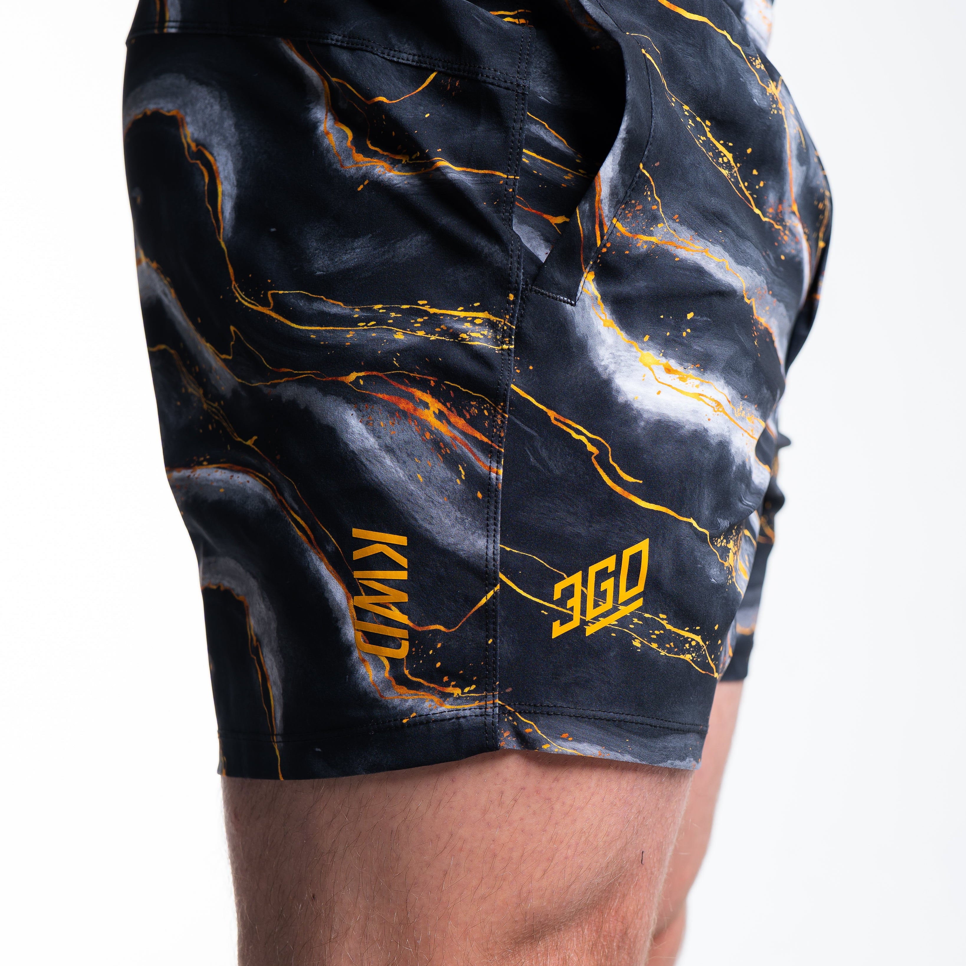 360GO was created to provide the flexibility for all movements in your training while offering comfort. These shorts offer 360 degrees of stretch in all angles and allow you to remain comfortable without limiting any movement in both training and life environments. Designed with a wide drawstring to easily adjust your waist without slipping. Purchase 360GO KWD Squat Shorts from A7 UK. All A7 Powerlifting Equipment shipping to UK, Norway, Switzerland and Iceland.