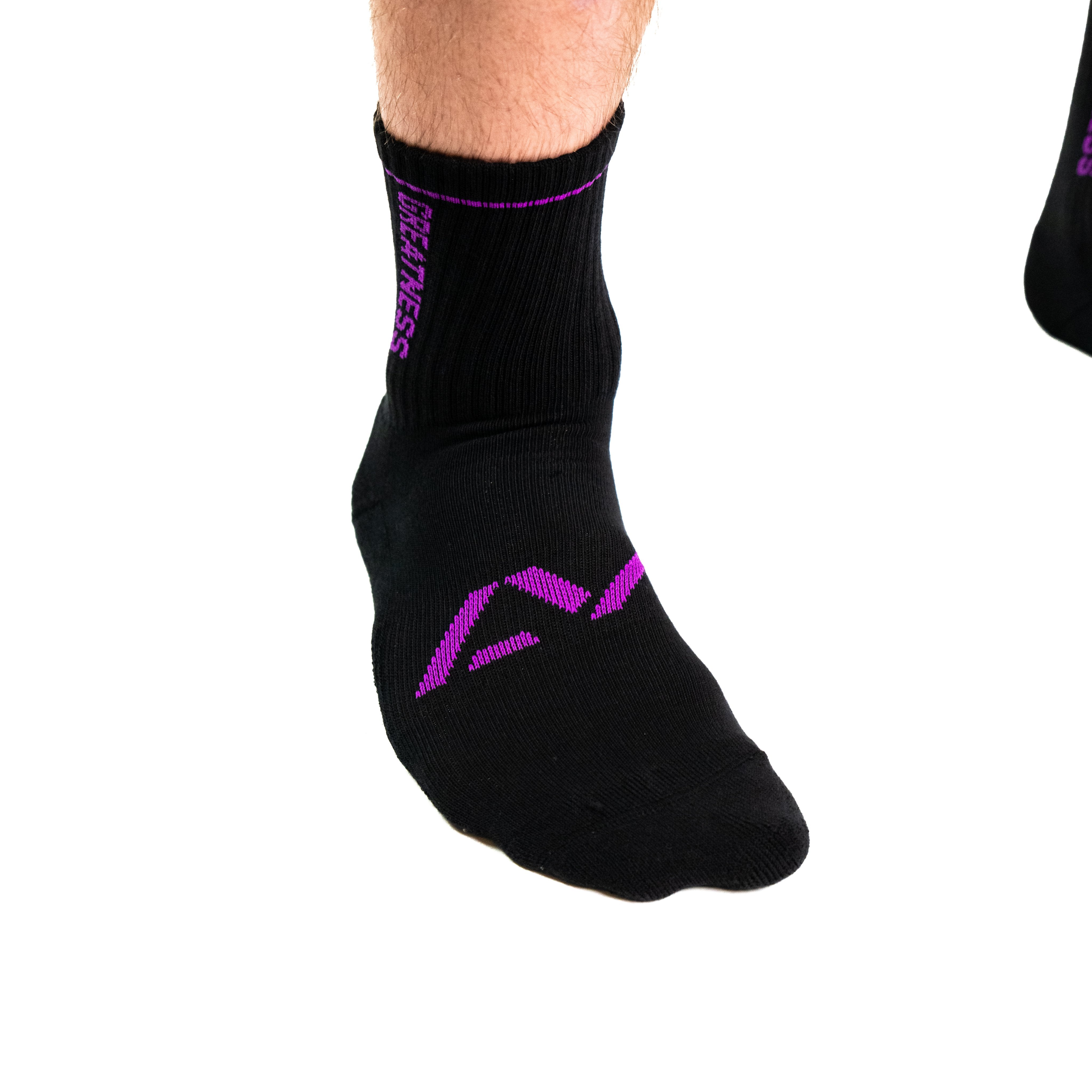 Standout from the crowd in our Purple Crew socks and let your energy show on the platform, in your training or while out and about. Our Crew socks offer a level of comfort like no other through their unique blend of materials and stretch in the places you desire for an ultra comfortable sock.