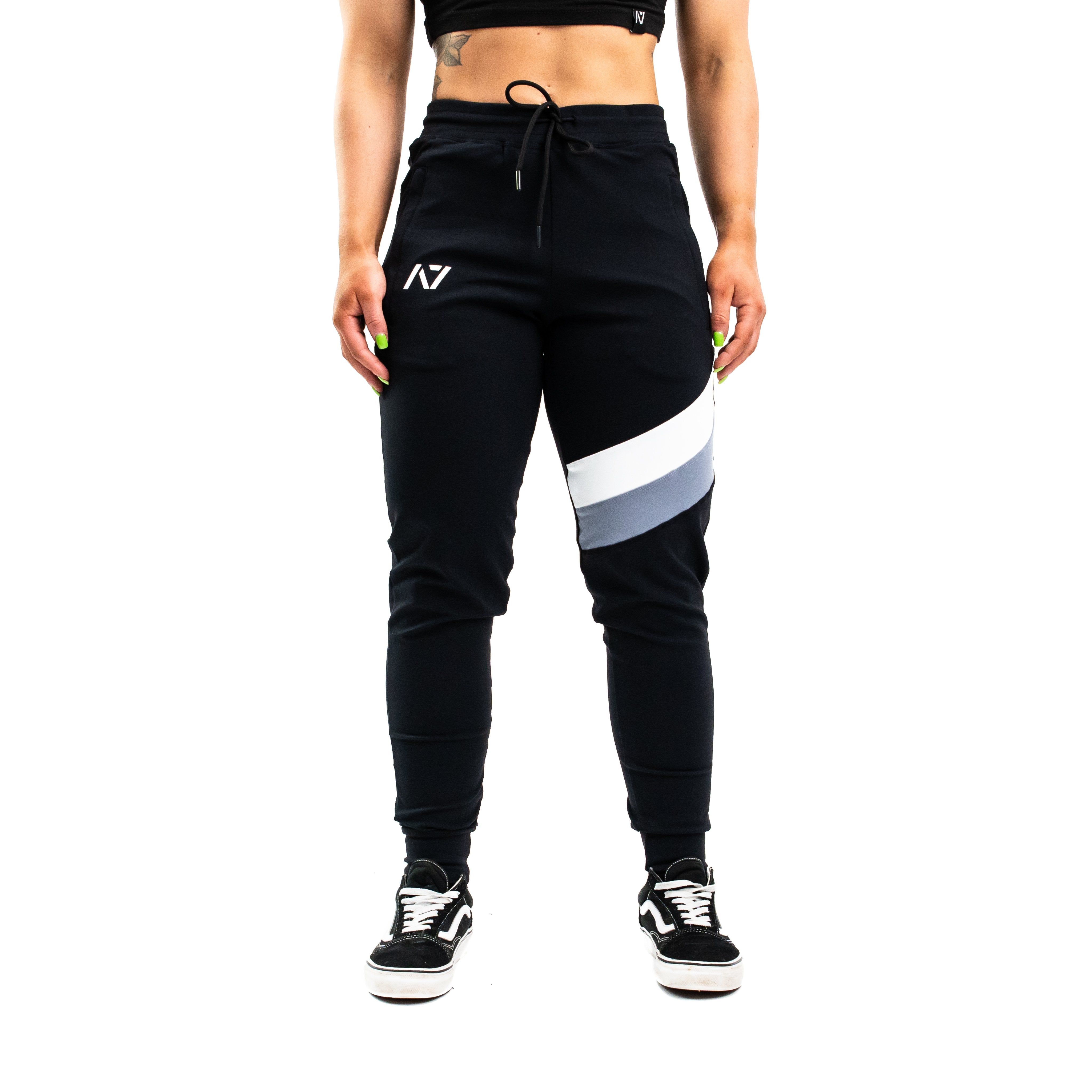 Defy Joggers have likely become a staple in your wardrobe. With our newest Monochrome design colourway we set out to provide a unique yet simple monochrome colour combo to match with all the stealth, gray, white and even more poppy colours of your current collection or many of the pieces we have available.