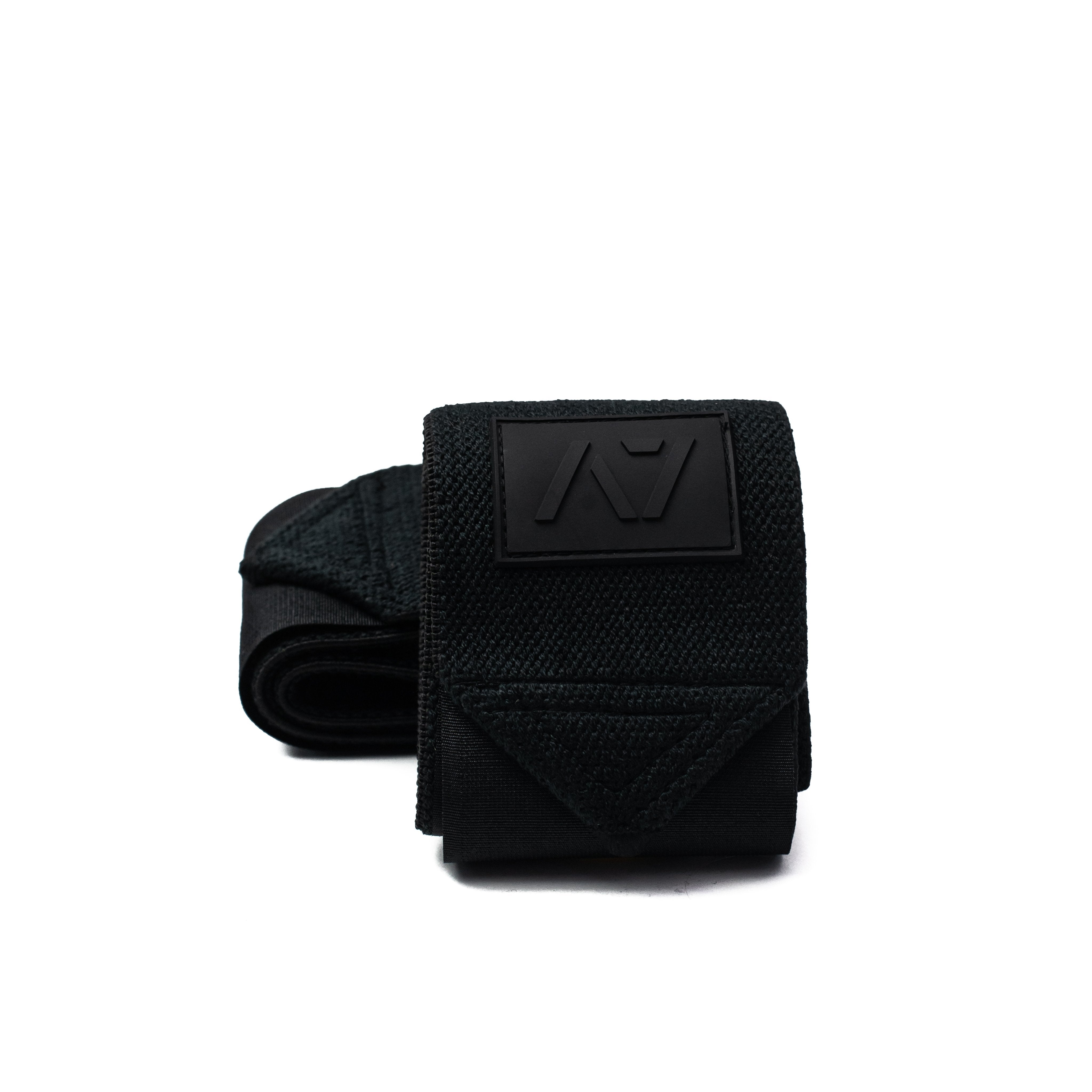 This Stealth colourway was created to mute out the logos and keep contrast at a minimum. A colourway that lets your performance and dedication remain the focus while still providing the level of quality, support and comfort you demand from your products. These wrist wraps are a perfect addition to your IPF approved kit.