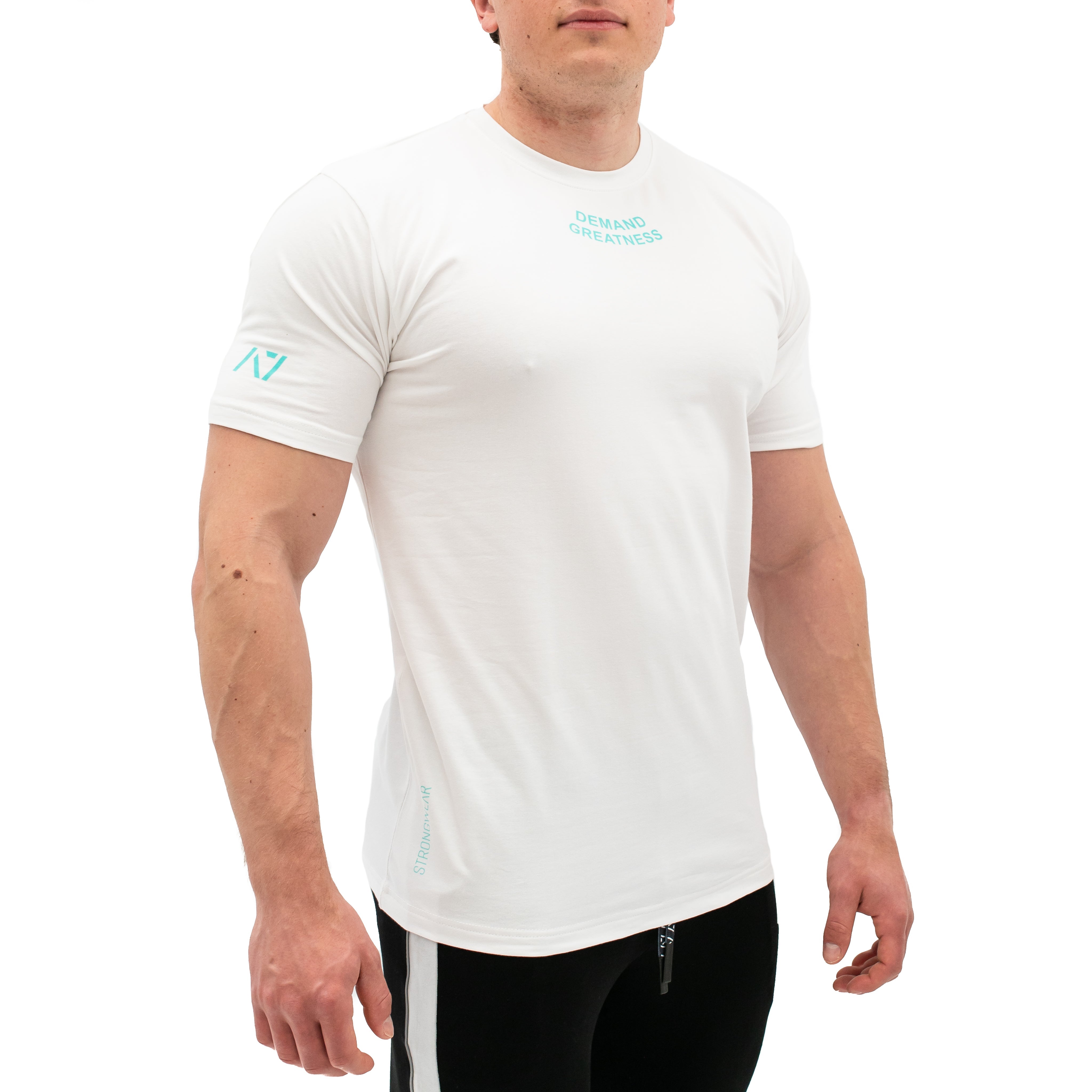 Standout from the crowd in our White Iced Demand Greatness Meet Shirt and let your energy show on the platform, in your training or while out and about. Our Meet tees offer a level of comfort like no other through their unique blend of materials and stretch in the places you desire for a comfortable fit that keeps your mind on your performance. A great addition to your IPF Approved Kit. 