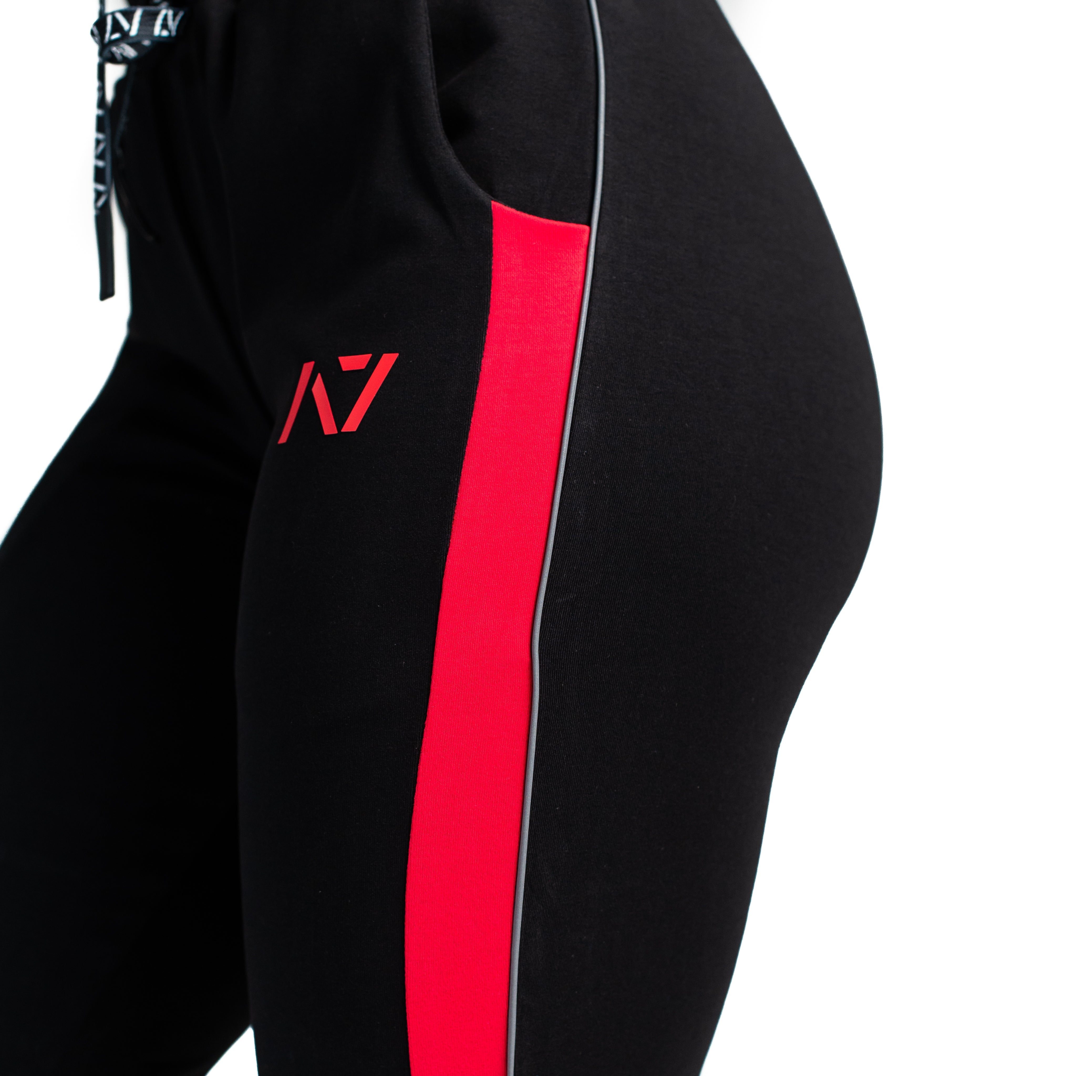 Our Moxie Joggers are made with premium cotton spandex fabric to keep you comfy throughout the day whether you are training or going out! Our Moxie Joggers contour to your body and feature a reflective stripe on both side, deep un-zippered pockets and stealth matte logos. Now in our new Inferno colourway. You can purchase Military Moxie joggers from A7 UK or A7 Europe. A7 UK shipping to UK, Ireland, France, Italy, Germany, the Netherlands, Sweden and Poland.