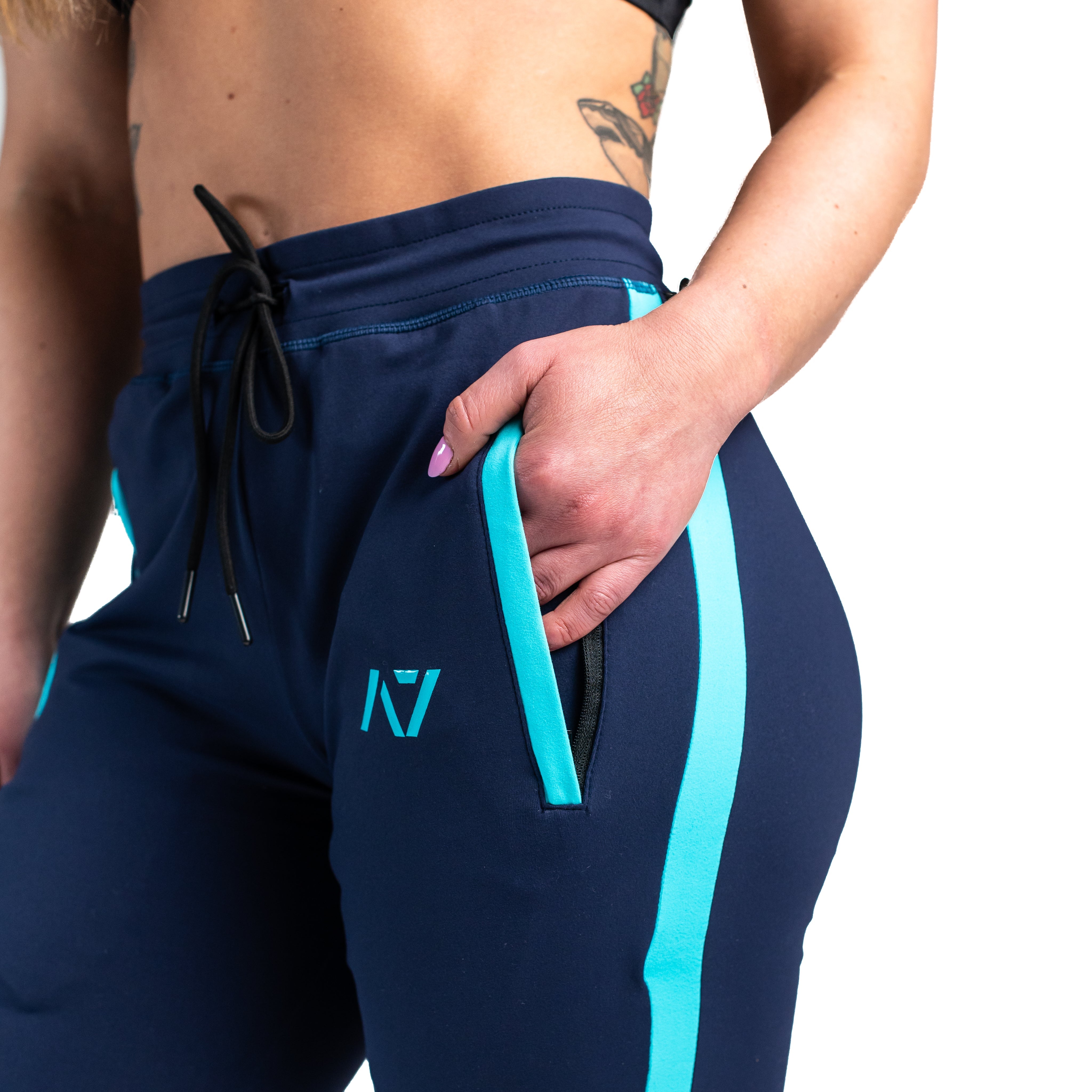 Iced Defy joggers are just as comfortable in the gym as they are going out. These are made with premium moisture-wicking 4-way-stretch material for greater range of motion. These are a great fit for both men and women and offer deep zippered pockets and tapered leg design. . Purchase Iced Defy Joggers from A7 UK shipping to UK or A7 Europe shipping to EU. 