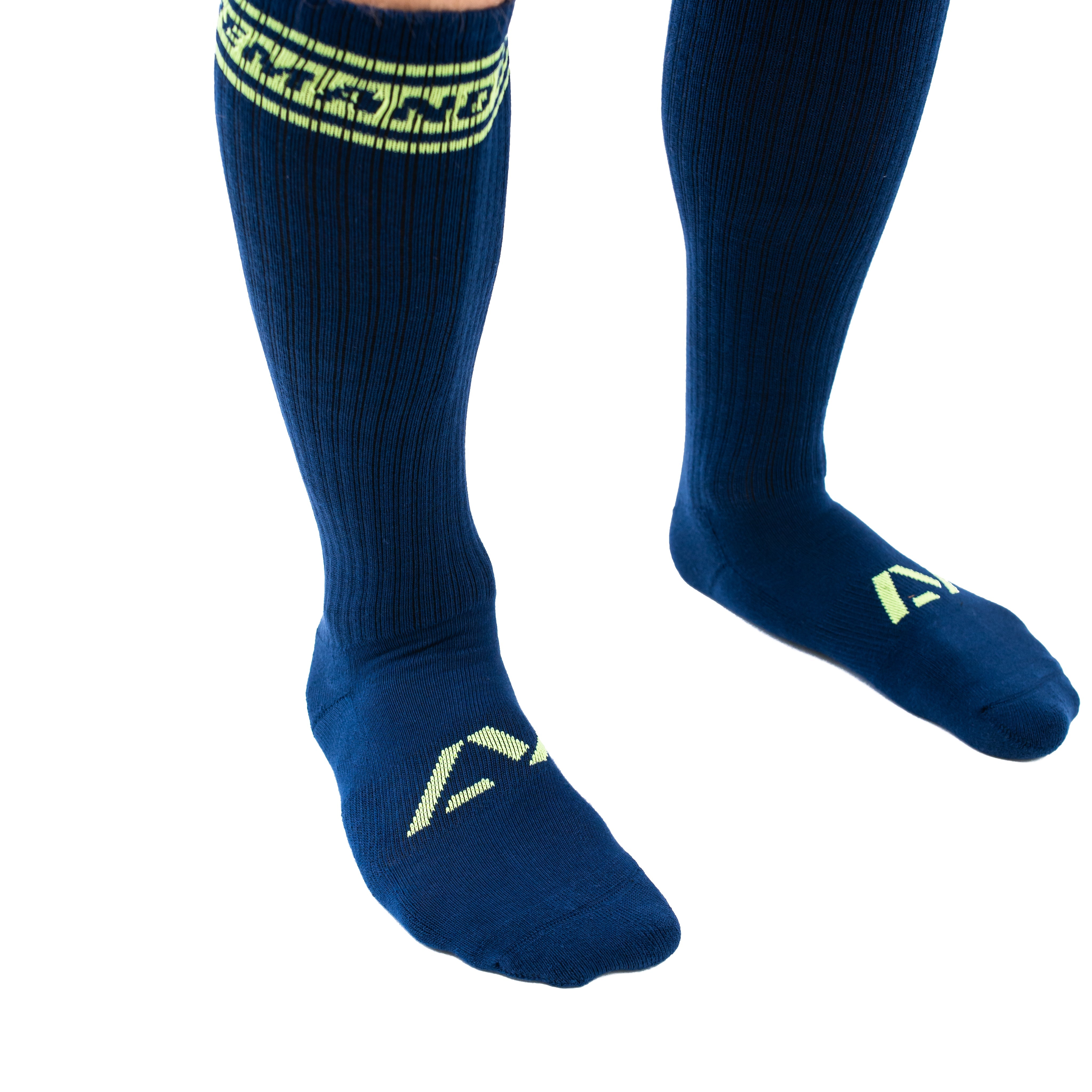 Your feet are important and durable deadlift socks are just as importing when doing SBD. These deadlift socks have compression benefits and arch support as well as being IPF Approved with their IPF approved logo. These deadlift socks are perfect for Powerlifting, weightlifting, strongman and all your strength sports needs. The perfect sock for your IPF Approved Kit. Shipping to Europe and the UK, Norway, Switzerland and Iceland.