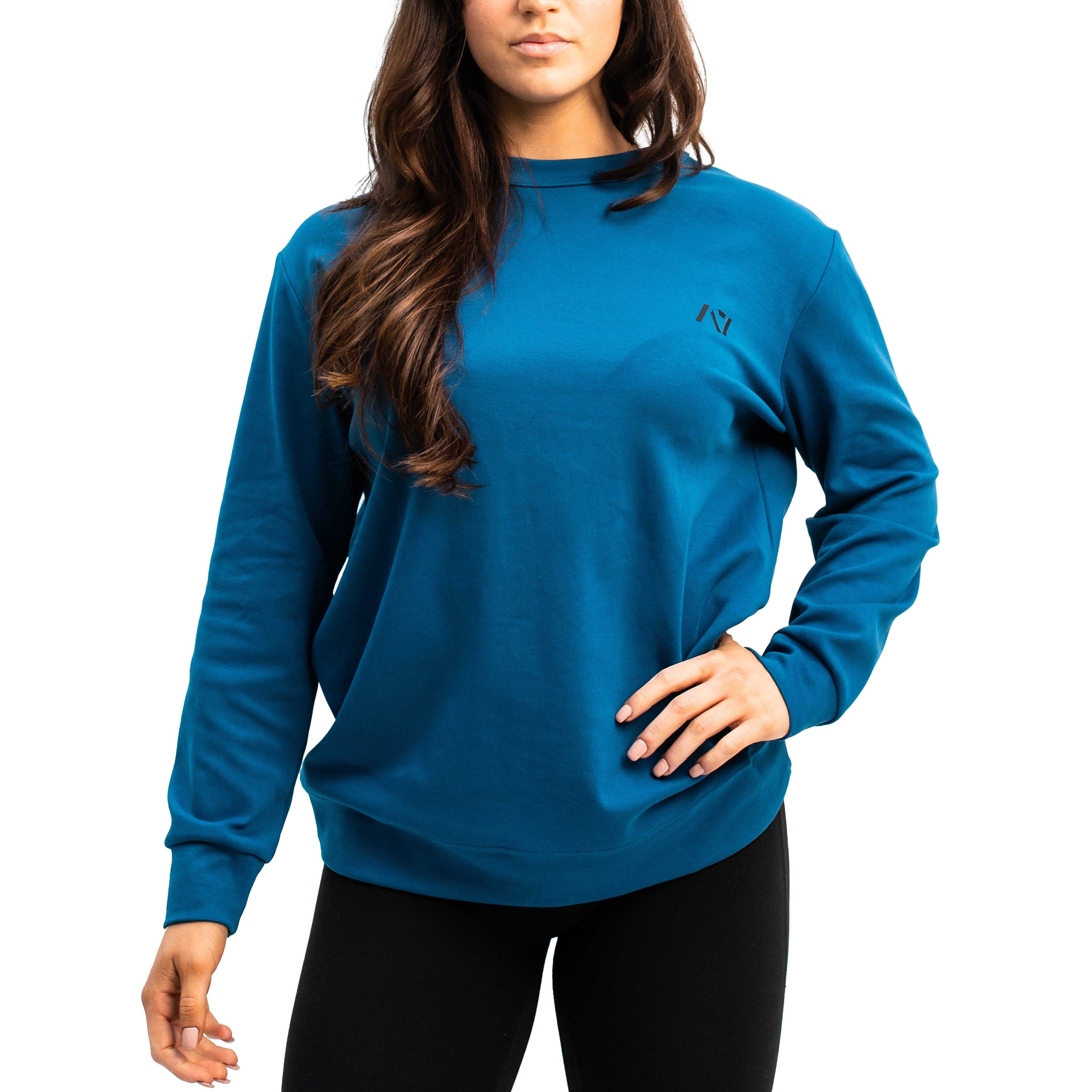 A7 Moxie Crewnecks are part of the A7 balance collection which combines comfort and aesthetics. The pieces in this collection are made with comfortable fabrics and minimal logos to create a simple, yet impactful look. Moxie Crewnecks have 4-way stretch material to move with your shape. A7 crewneck perfect for in and out the gym. Purchase A7 Moxie Creckneck from A7 Europe. Purchase A7 Moxie Crewneck from A7 UK. Available in UK and Europe including France, Italy, Germany, the Netherlands, Sweden and Poland.