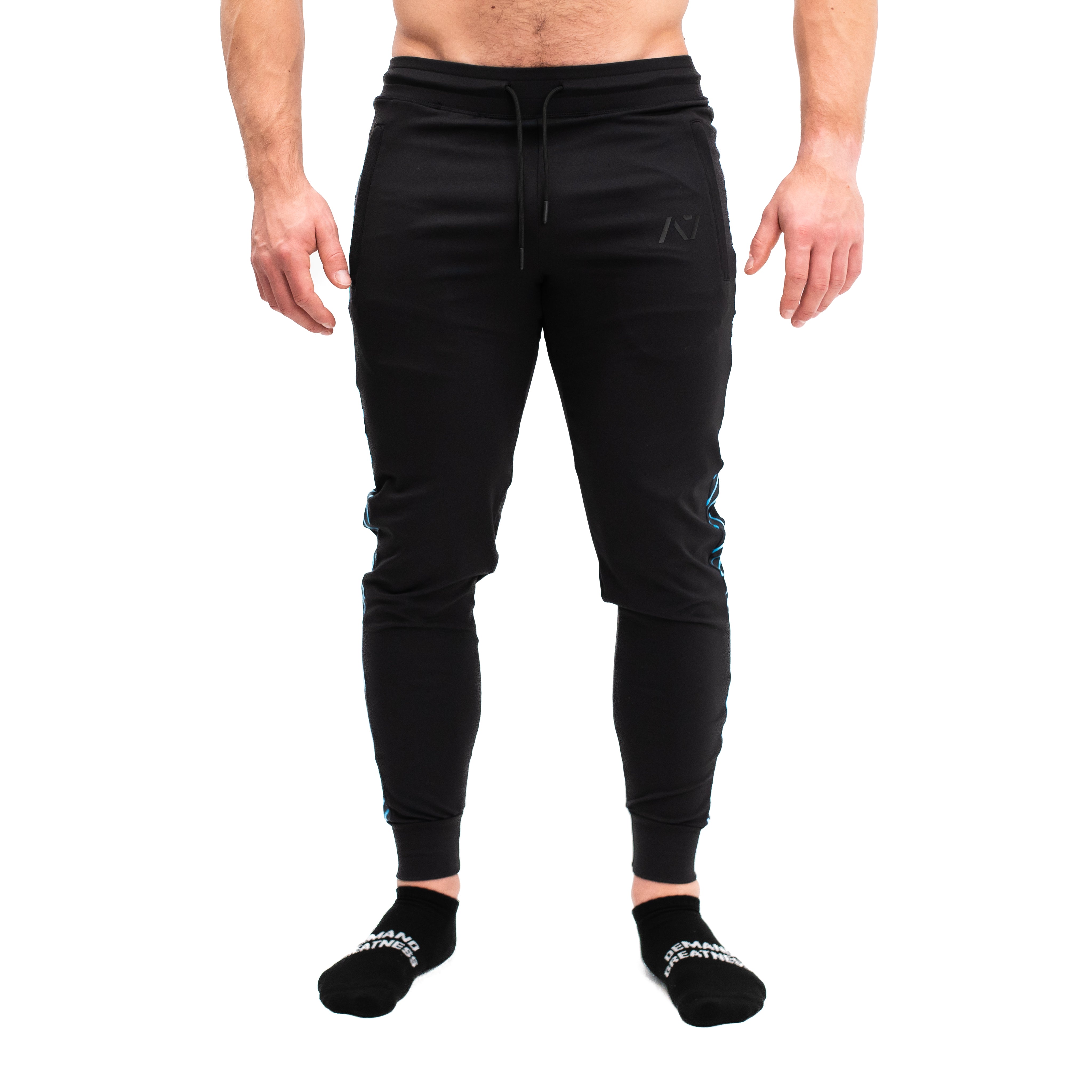 A7 Ripple Defy joggers are just as comfortable in the gym as they are going out. These are made with premium moisture-wicking 4-way-stretch material for greater range of motion. These are a great fit for both men and women and offer deep zippered pockets and tapered leg design. Purchase Ripple Defy Joggers from A7 UK shipping to UK or A7 Europe shipping to EU.