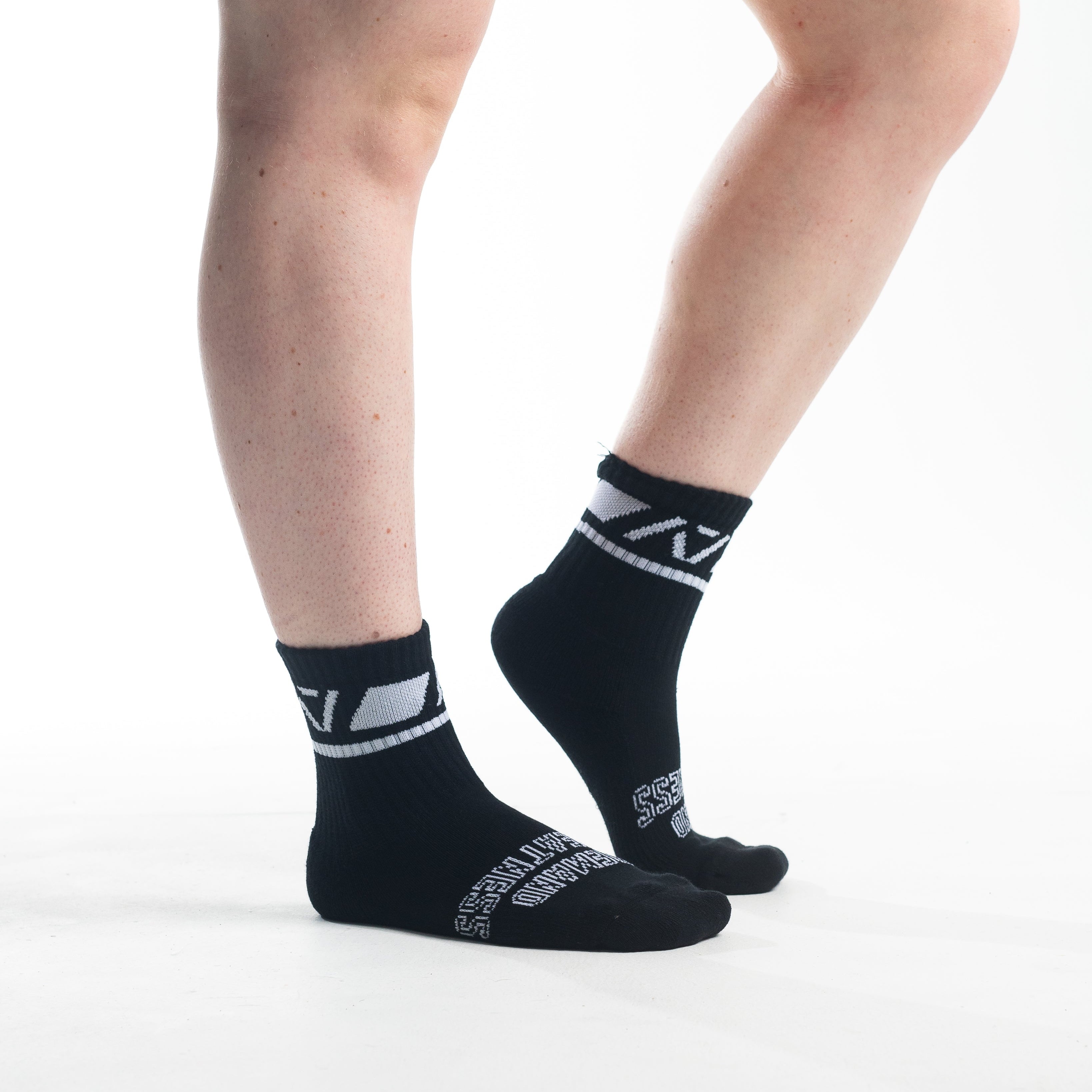 A7 Domino Crew socks showcase gold logos and let your energy show on the platform, in your training or while out and about. The IPF Approved Stealth Meet Kit includes Powerlifting Singlet, A7 Meet Shirt, A7 Zebra Wrist Wraps, A7 Deadlift Socks, Hourglass Knee Sleeves (Stiff Knee Sleeves and Rigor Mortis Knee Sleeves). All A7 Powerlifting Equipment shipping to UK, Norway, Switzerland and Iceland.