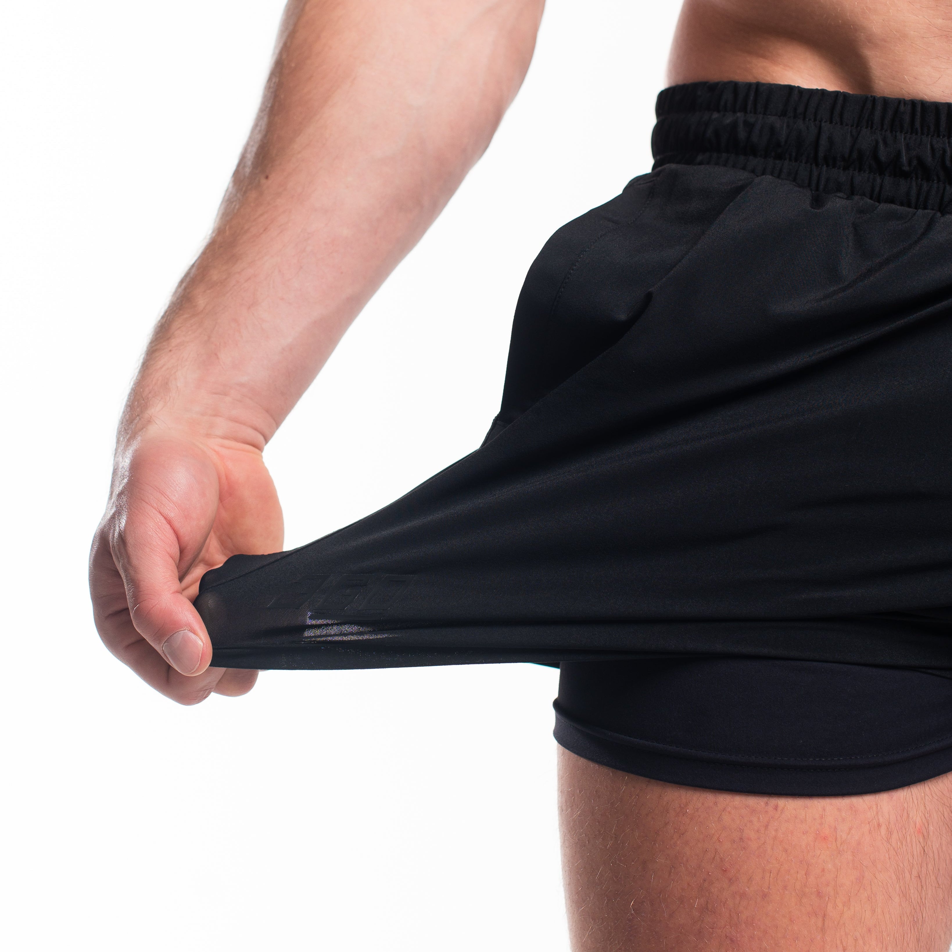 360GO was created to provide the flexibility for all movements in your training while offering comfort. These shorts offer 360 degrees of stretch in all angles and allow you to remain comfortable without limiting any movement in both training and life environments. Designed with a wide drawstring to easily adjust your waist without slipping. Purchase 360GO KWD Squat Shorts from A7 UK. All A7 Powerlifting Equipment shipping to UK, Norway, Switzerland and Iceland.