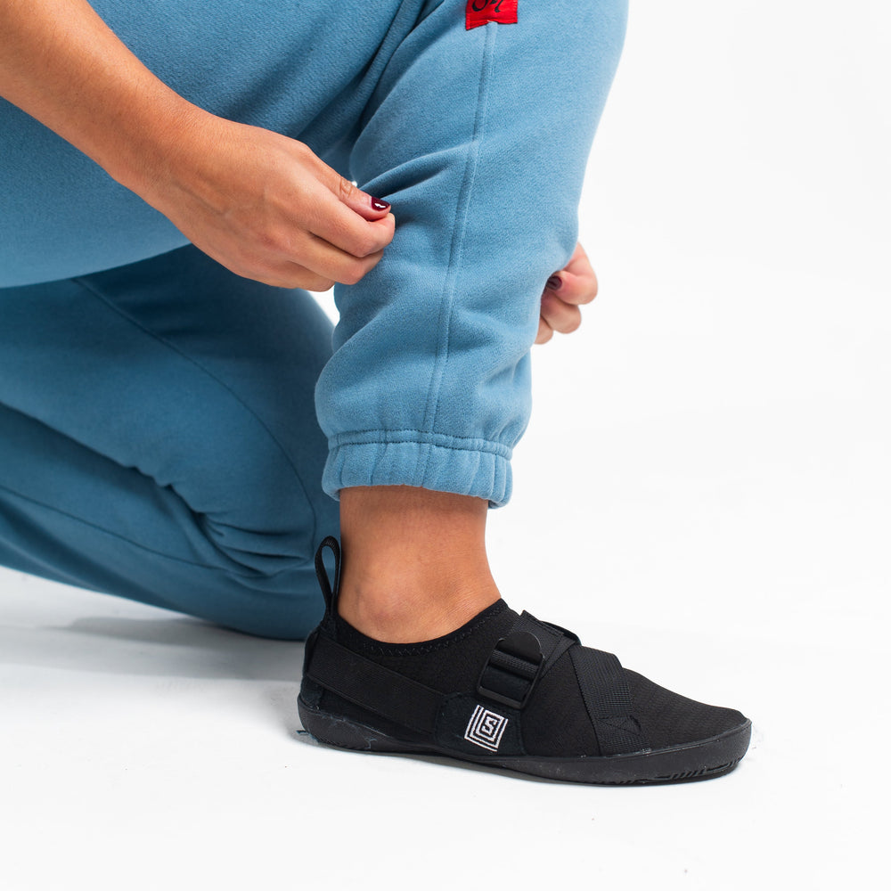 
                      
                        The Script collection was designed for daily comfort wear in and out the gym. All A7 Powerlifting Equipment shipping to UK, Norway, Switzerland and Iceland.
                      
                    