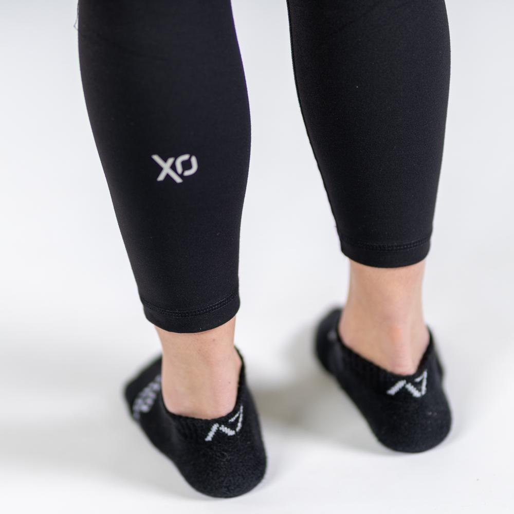 A7 XO Leggings are here! Made from super-soft moisture-wicking material, these are comfortable to wear during your workout or just to lounge around in. The best Powerlifting apparel and accessories for all your workouts. Available in UK and Europe including France, Italy, Germany, Sweden and Poland.