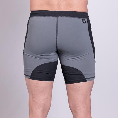 OX compression shorts are perfect for training at a hot gym and even going for a jog outside. The shorts are made out of soft yet moisture-wicking fabric that allows for ultimate performance. AÂ cell phone pocket and a key clip are added to make sure you have your valuables with you at all times. Available in UK and Europe including France, Italy, Germany, Sweden and Poland.